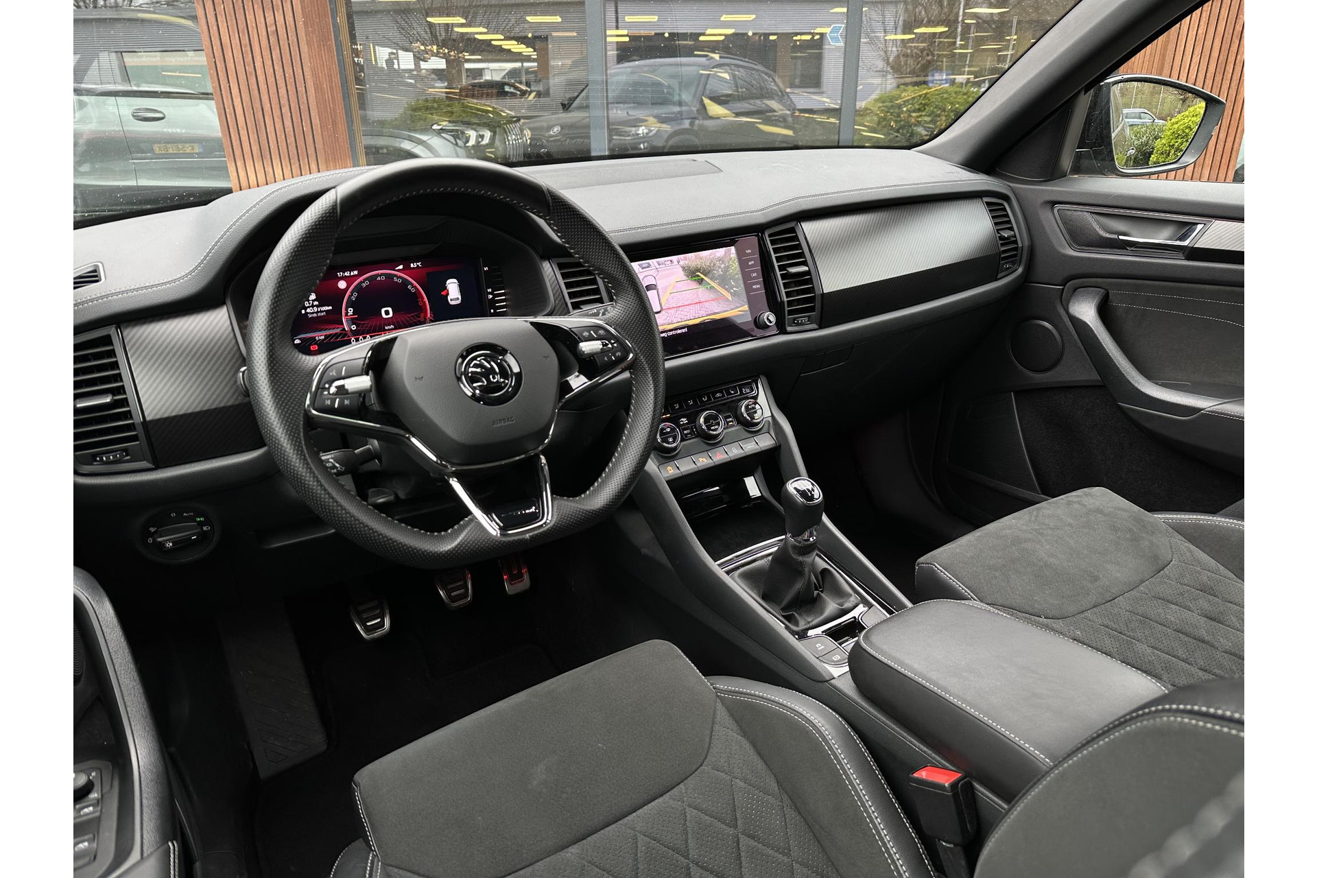 Škoda Kodiaq 1.5 TSI Sportline Business 2023 Black magic 12