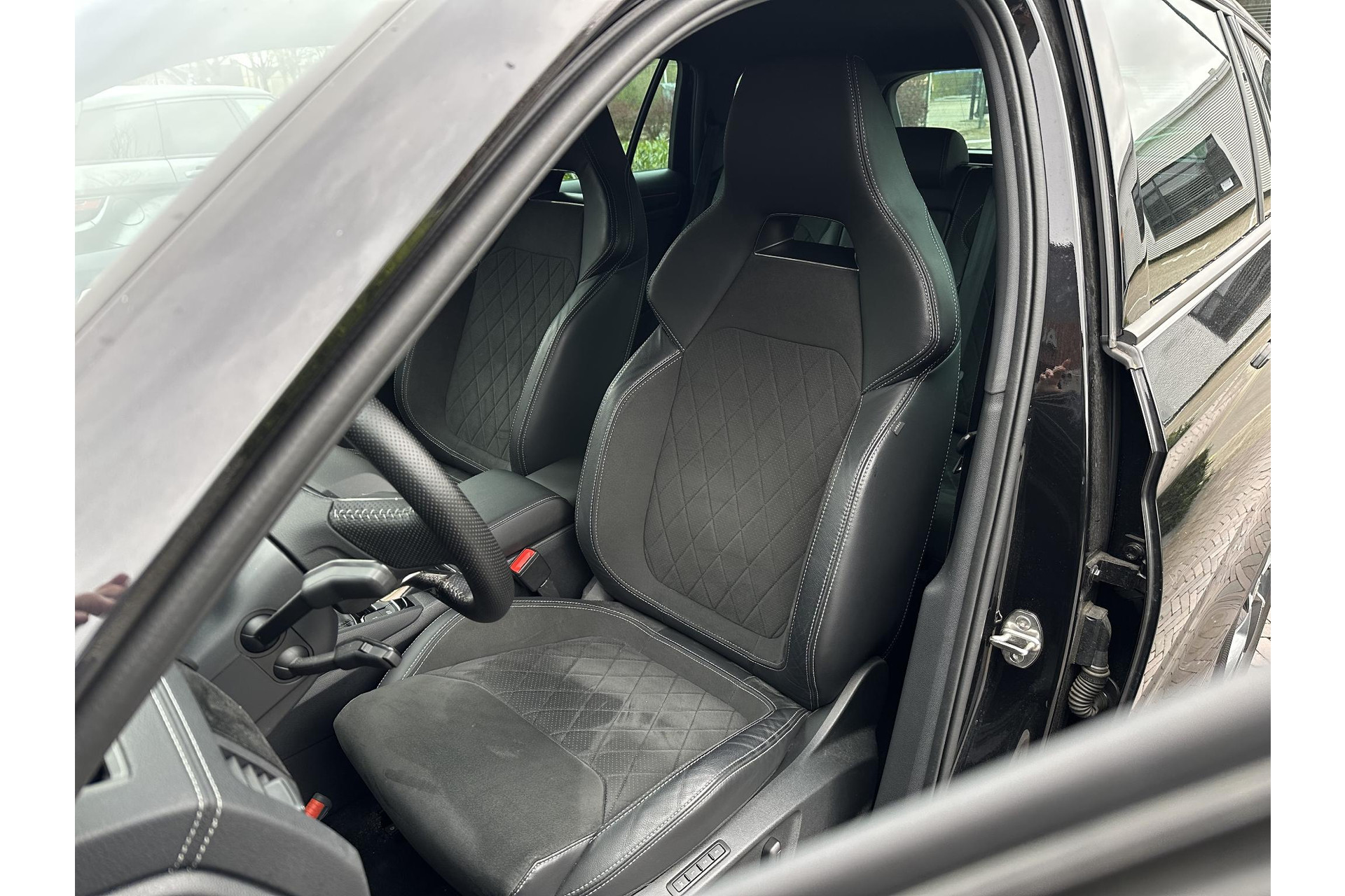 Škoda Kodiaq 1.5 TSI Sportline Business 2023 Black magic 2