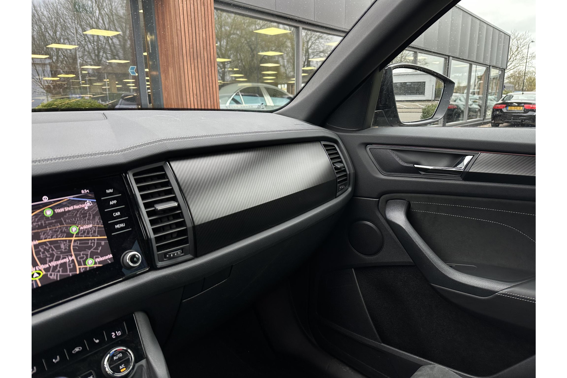 Škoda Kodiaq 1.5 TSI Sportline Business 2023 Black magic 33