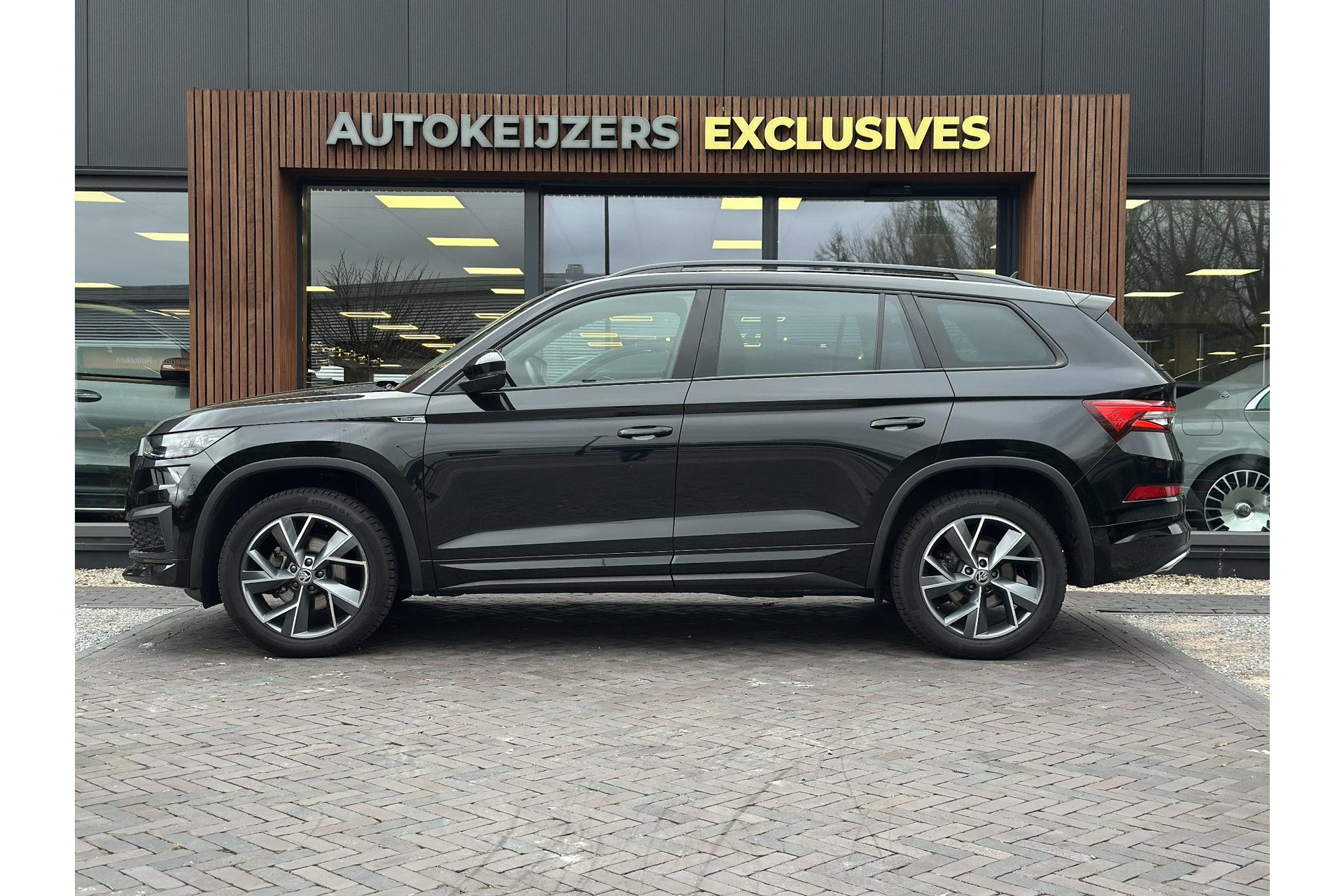 Škoda Kodiaq 1.5 TSI Sportline Business 2023 Black magic 4