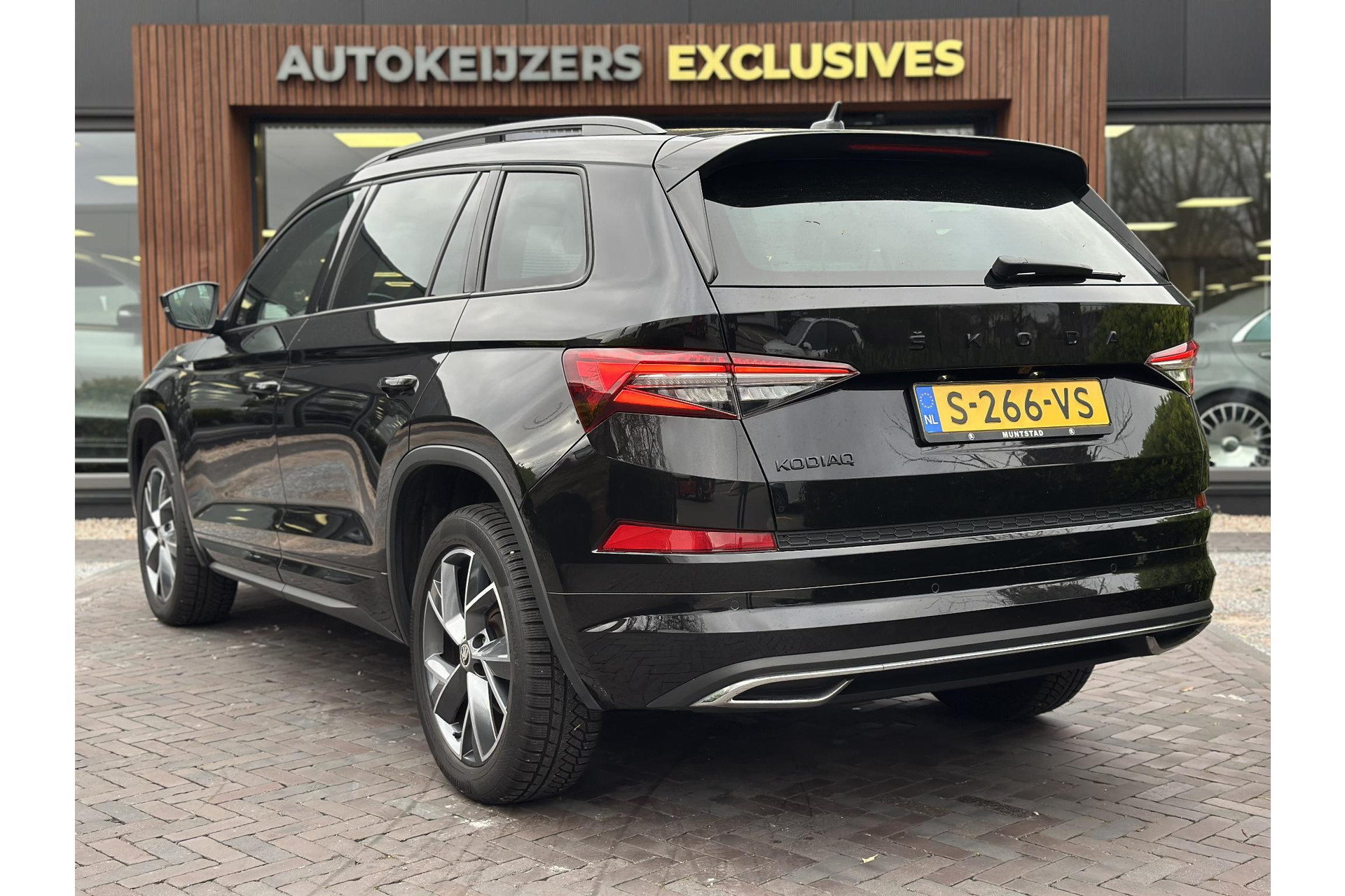 Škoda Kodiaq 1.5 TSI Sportline Business 2023 Black magic 8