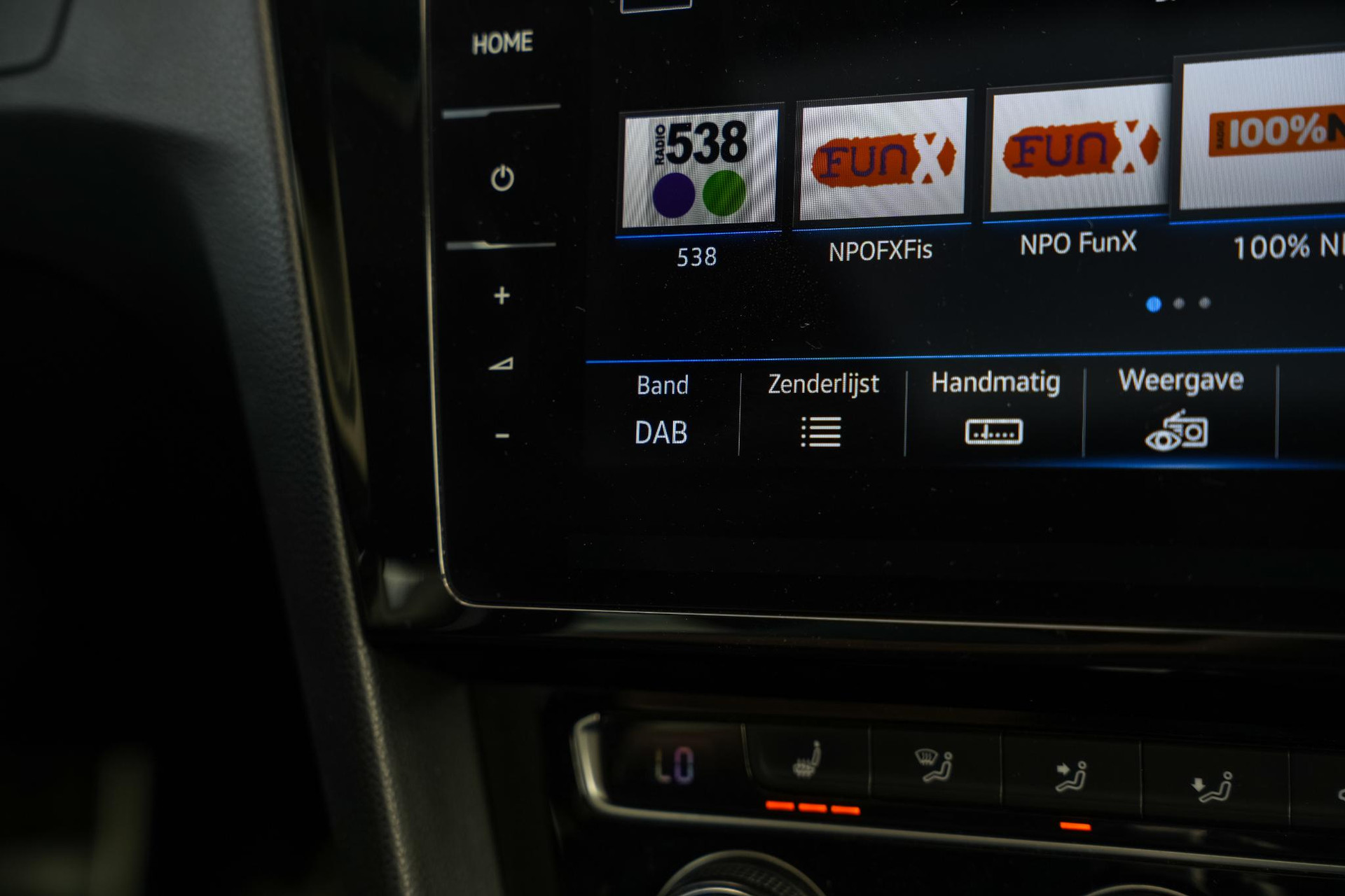 Volkswagen Arteon 2.0 TDI Elegance Business 2017 Pyrit silver 23