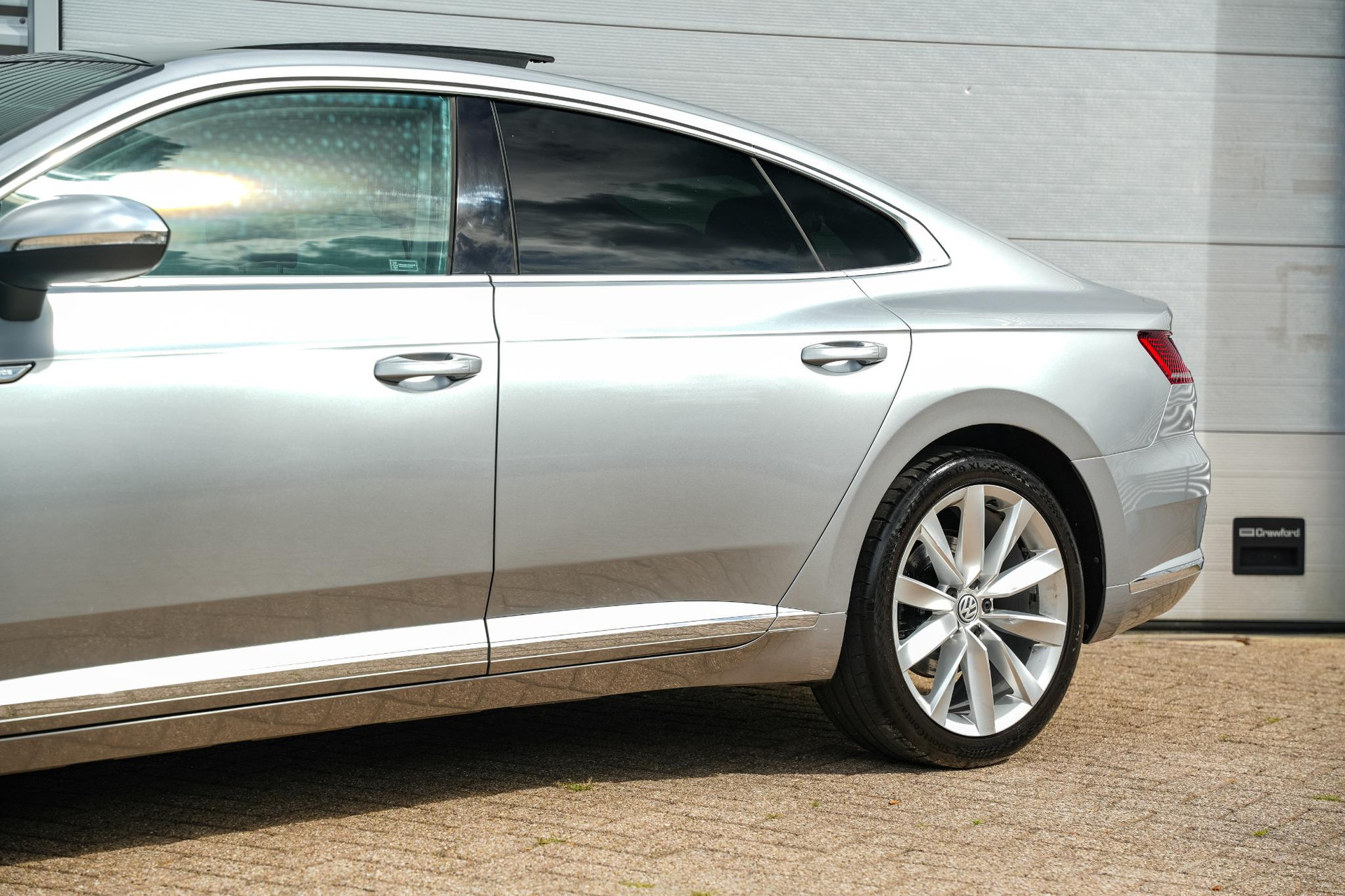Volkswagen Arteon 2.0 TDI Elegance Business 2017 Pyrit silver 34