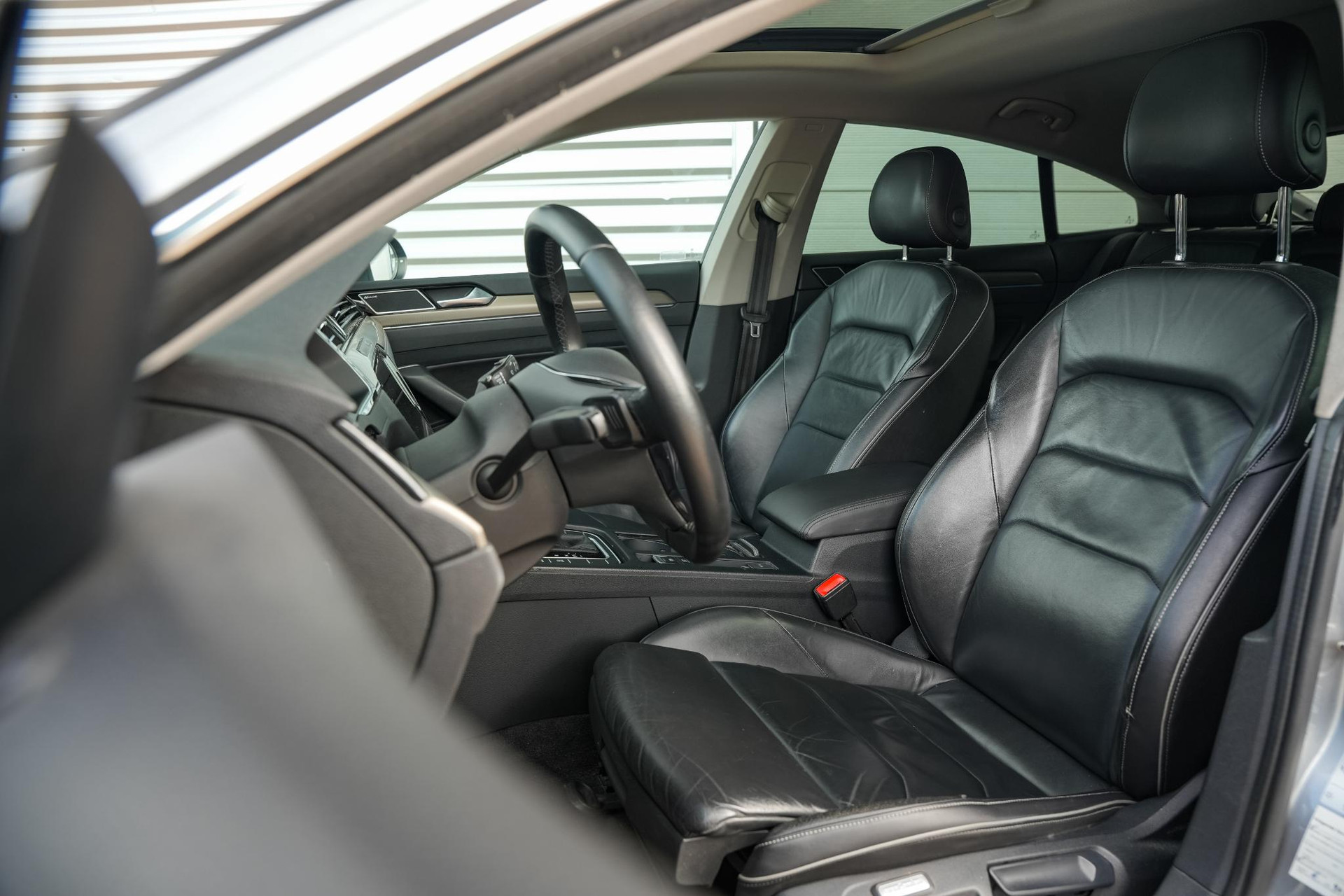 Volkswagen Arteon 2.0 TDI Elegance Business 2017 Pyrit silver 8