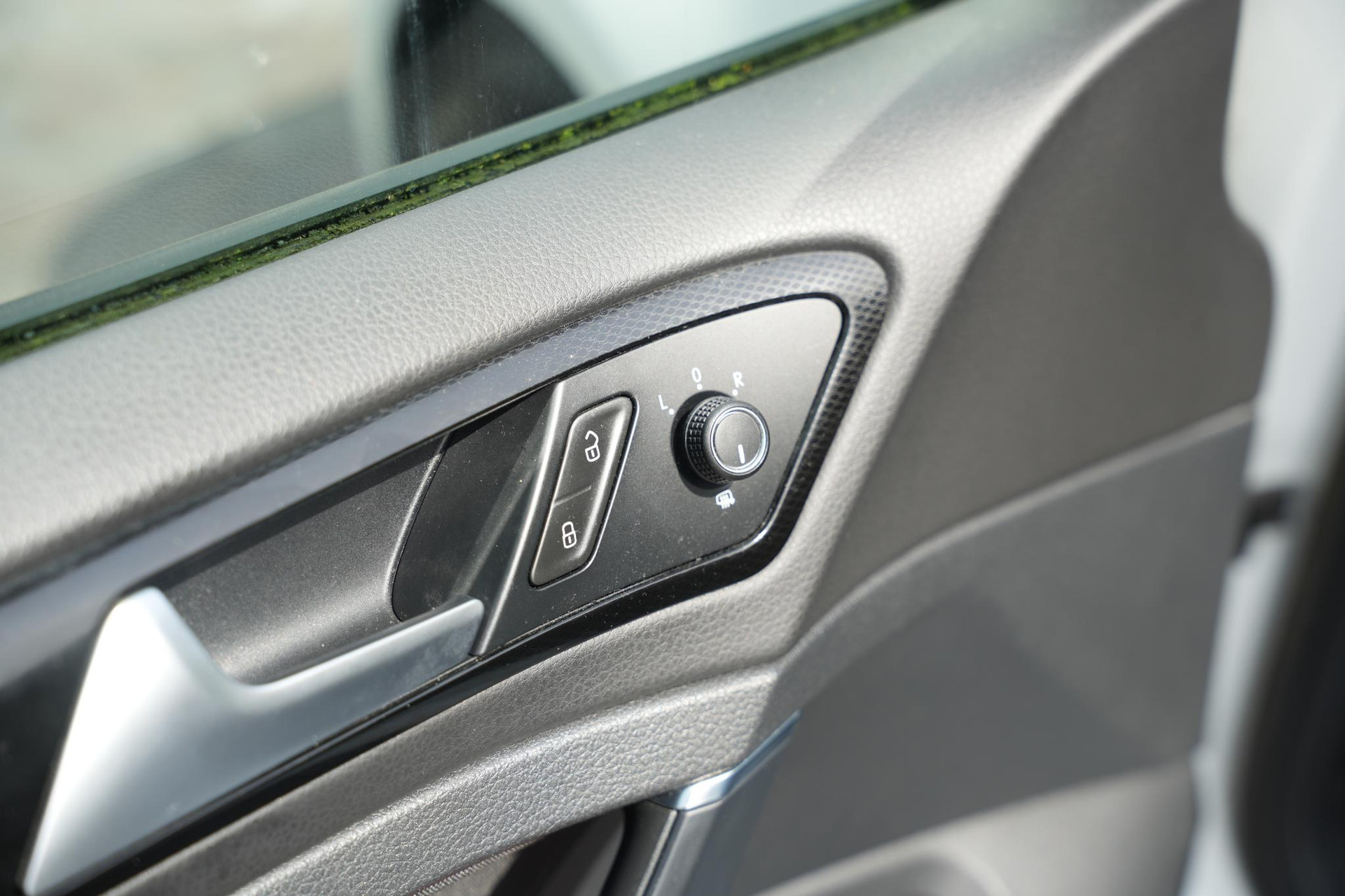 Volkswagen Golf 1.2 TSI Highline 2013 Oryx white pearl 16