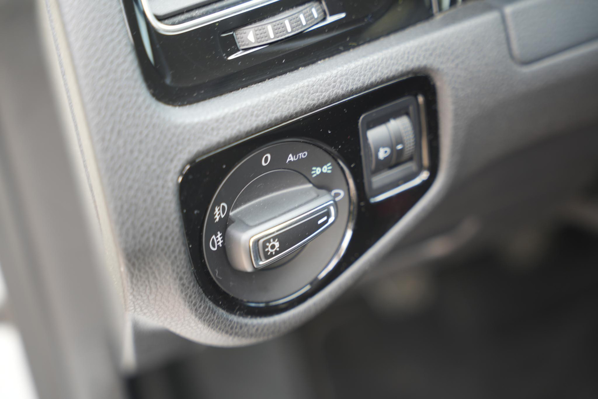 Volkswagen Golf 1.2 TSI Highline 2013 Oryx white pearl 17