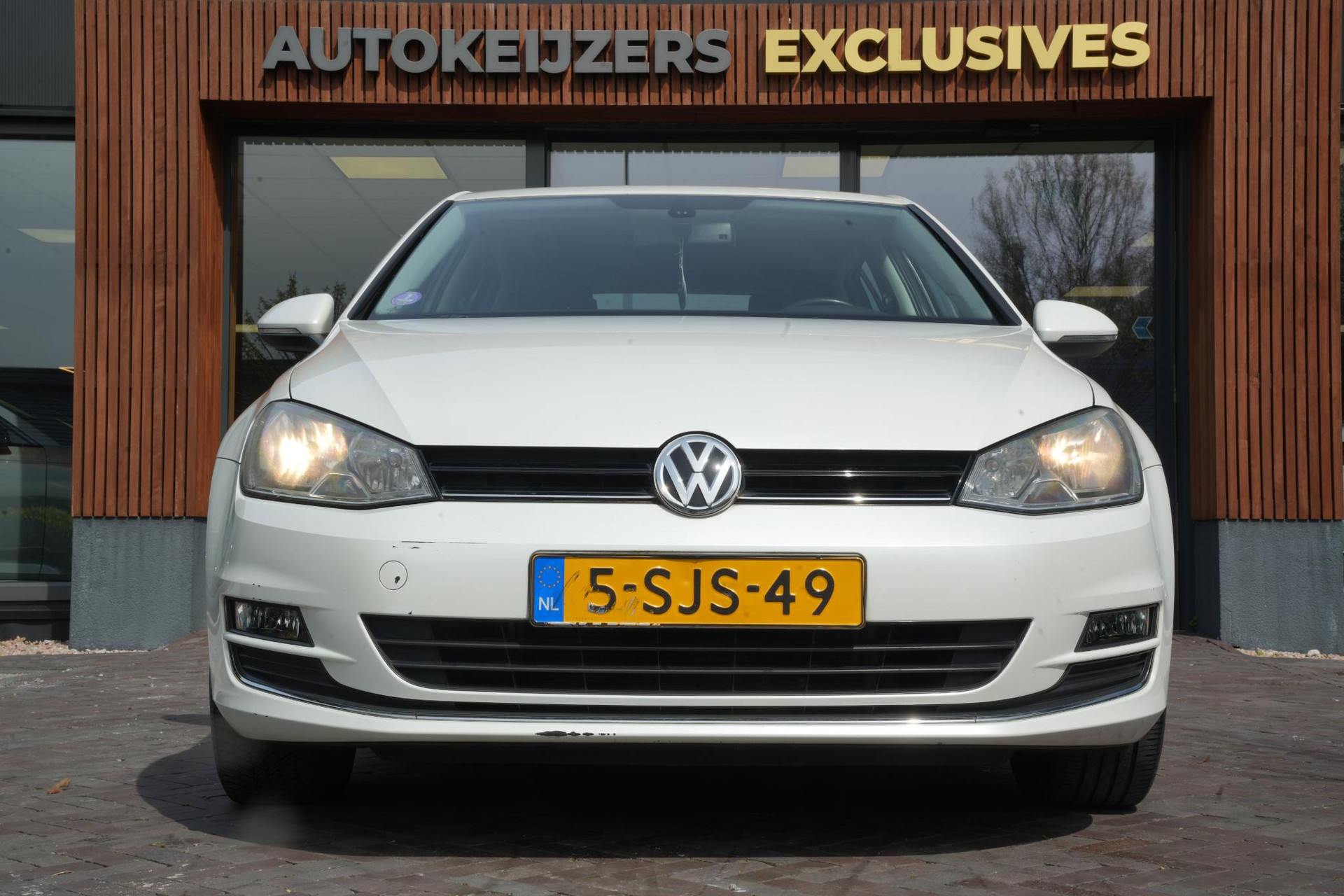 Volkswagen Golf 1.2 TSI Highline 2013 Oryx white pearl 3