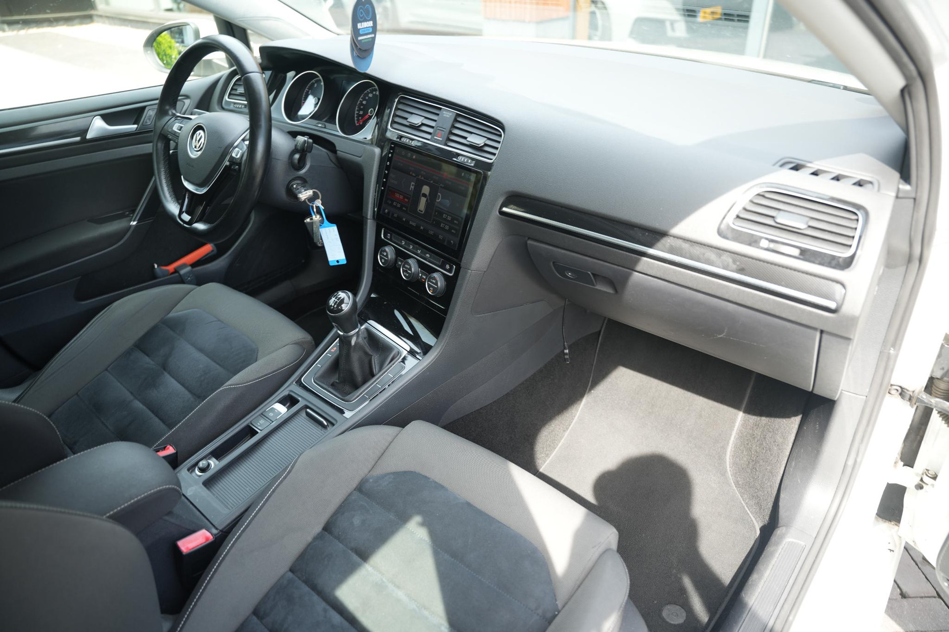 Volkswagen Golf 1.2 TSI Highline 2013 Oryx white pearl 4