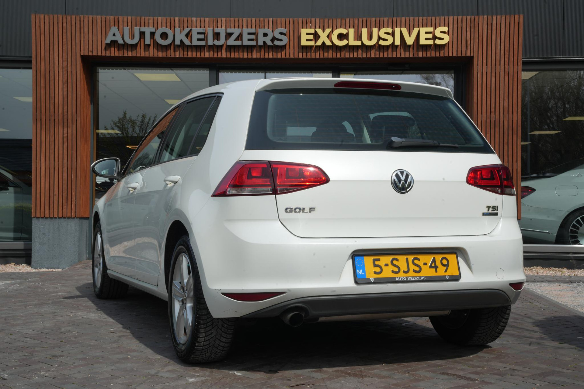 Volkswagen Golf 1.2 TSI Highline 2013 Oryx white pearl 6