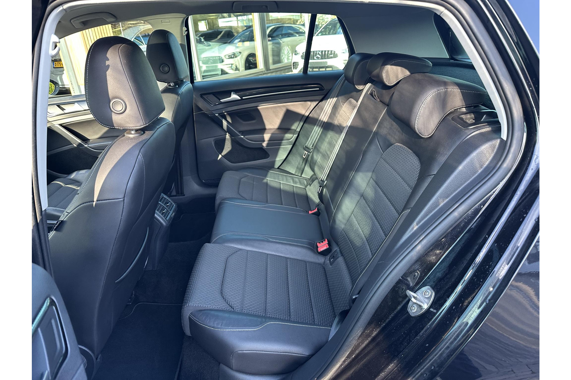 Volkswagen Golf 1.4 TSI ACT R Editie 2016  10