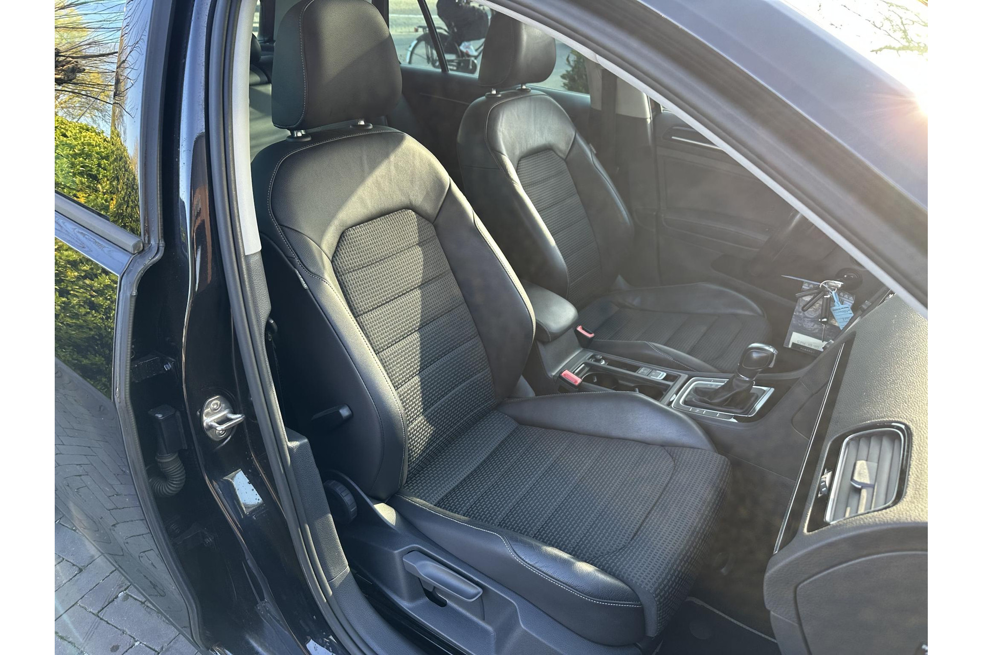 Volkswagen Golf 1.4 TSI ACT R Editie 2016  16