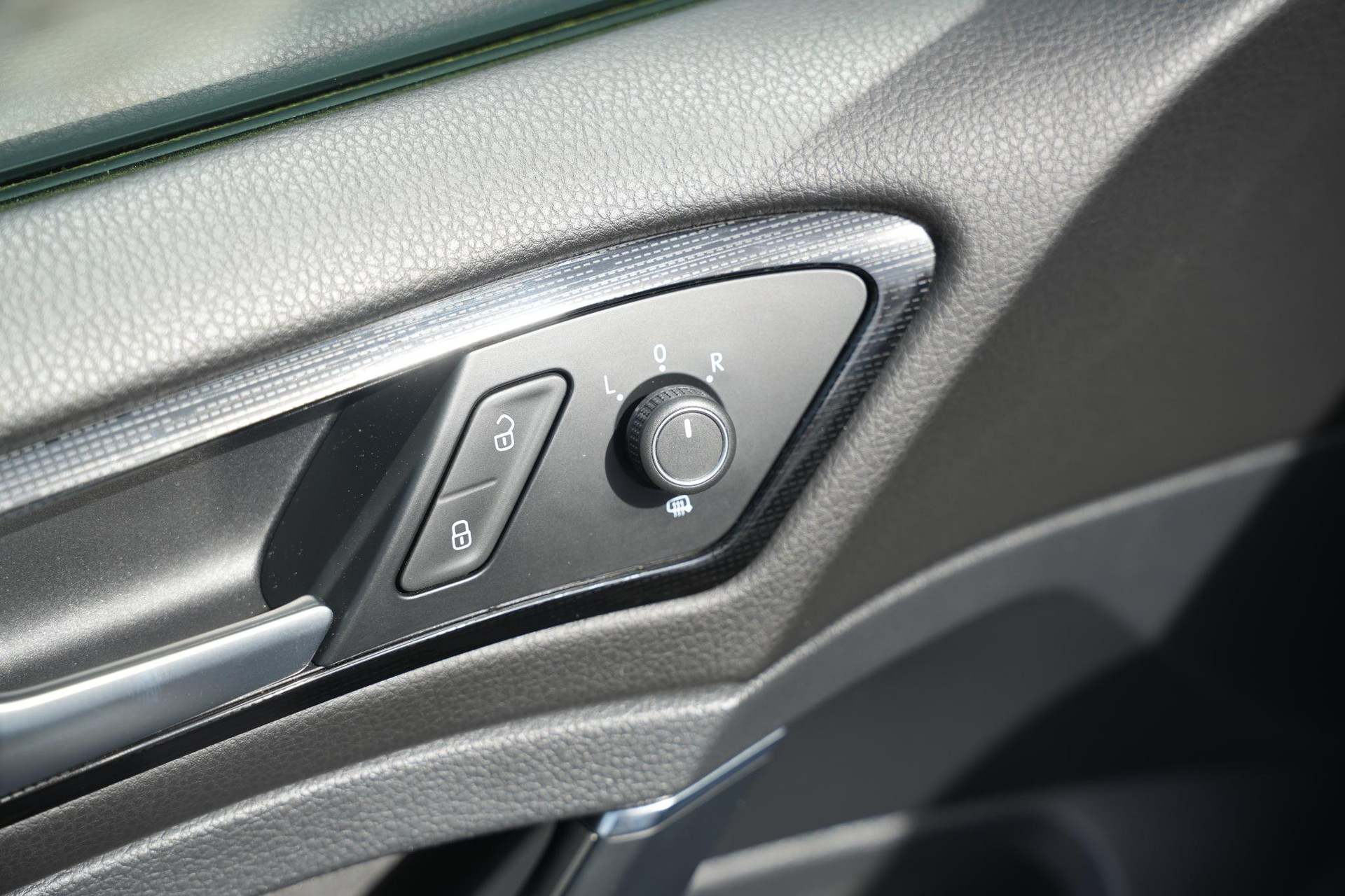 Volkswagen Golf 1.4 TSI Highline 2017 Indium grey metallic 17