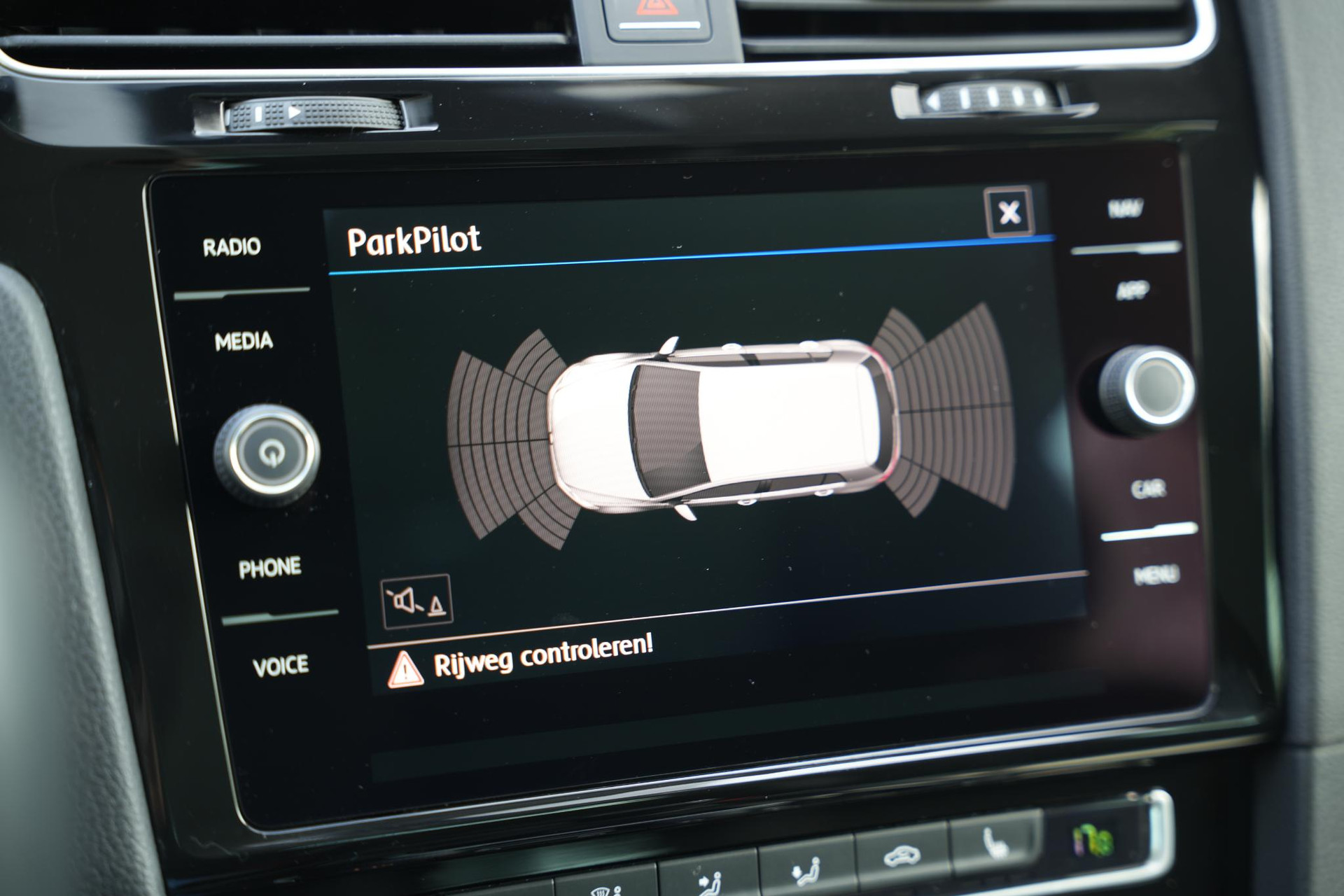 Volkswagen Golf 1.4 TSI Highline 2017 Indium grey metallic 21