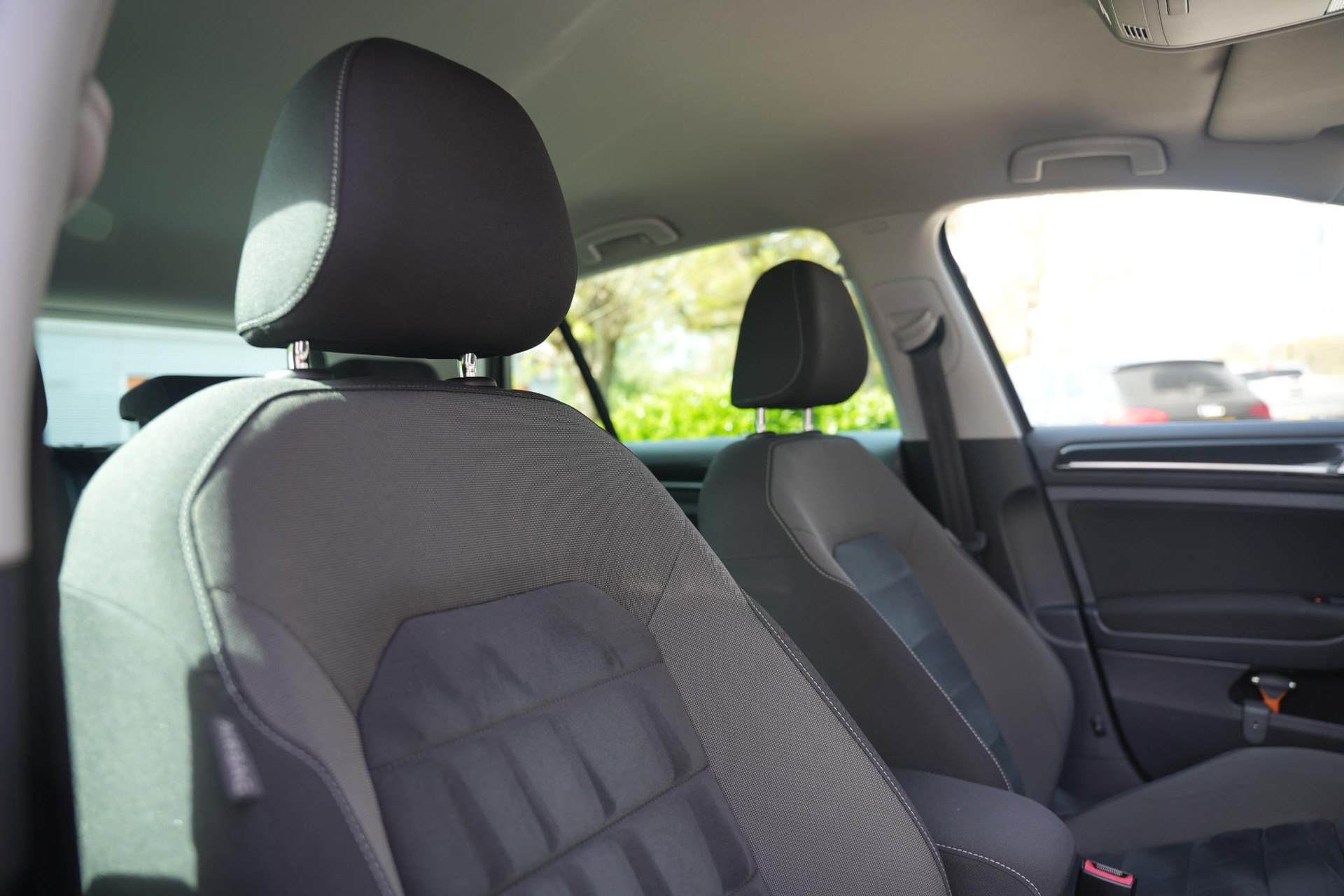 Volkswagen Golf 1.4 TSI Highline 2017 Indium grey metallic 26