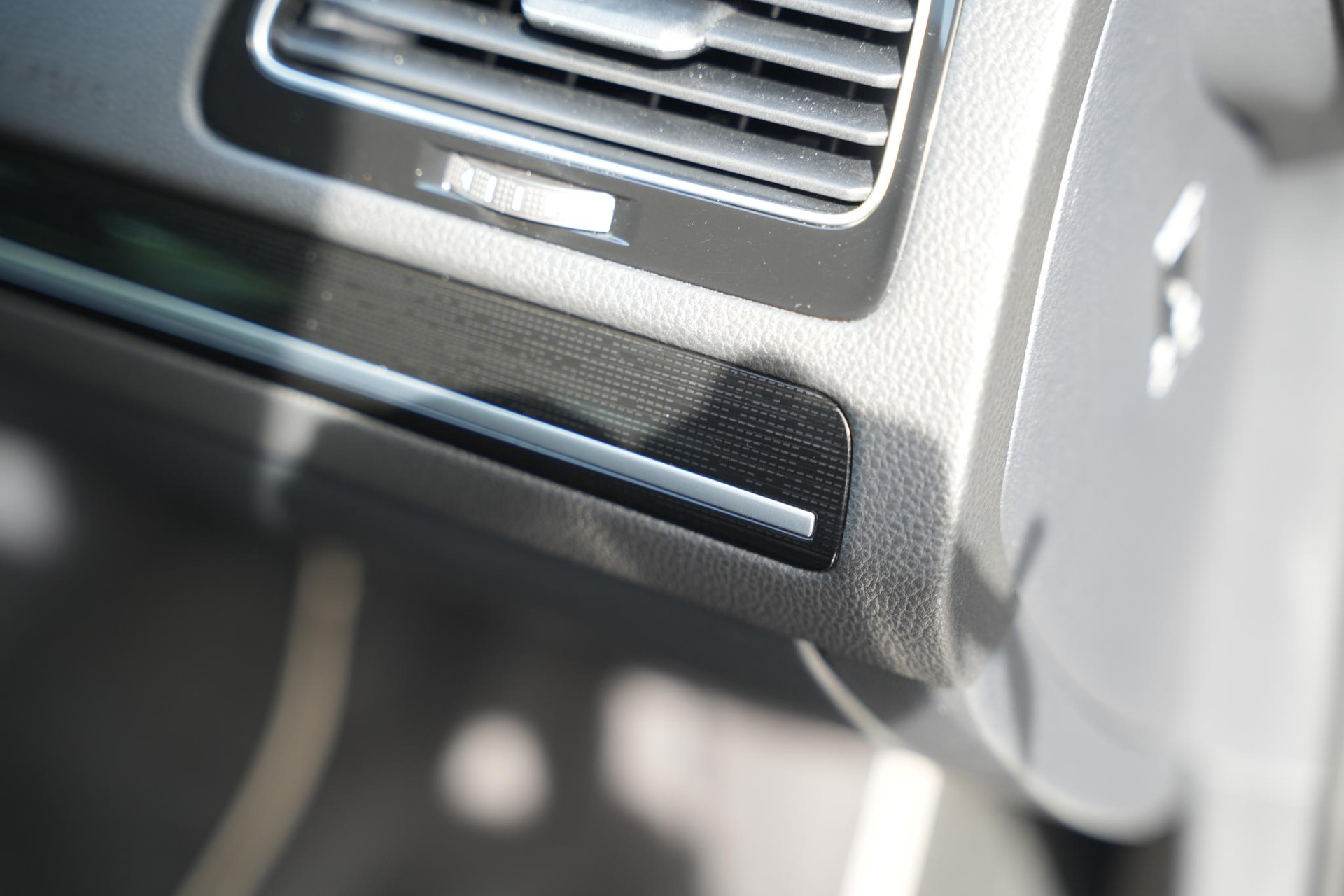 Volkswagen Golf 1.4 TSI Highline 2017 Indium grey metallic 41