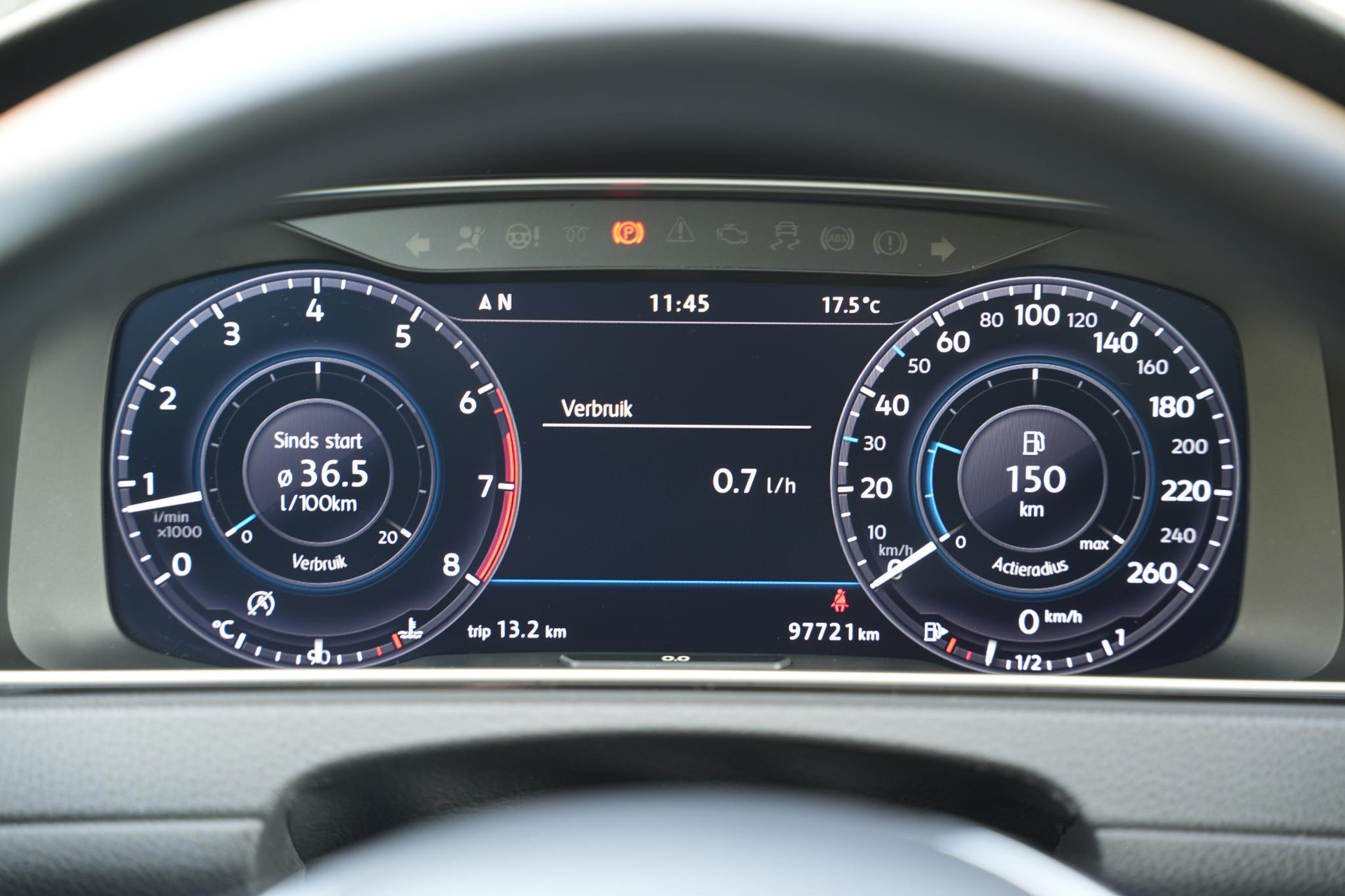 Volkswagen Golf 1.4 TSI Highline 2017 Indium grey metallic 6