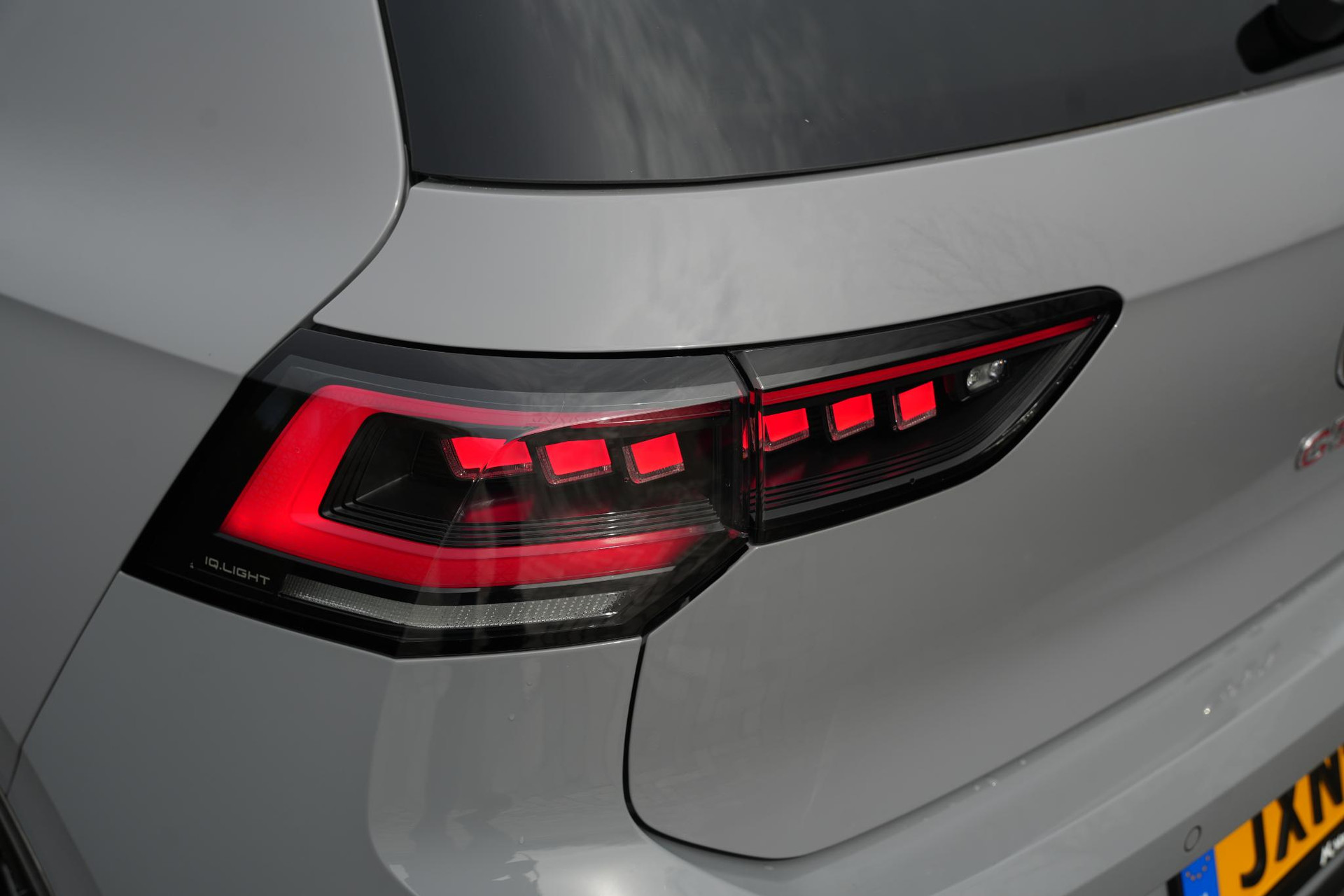 Volkswagen Golf 2.0 TSI GTI 2024 Moonstone grey (C2) 13