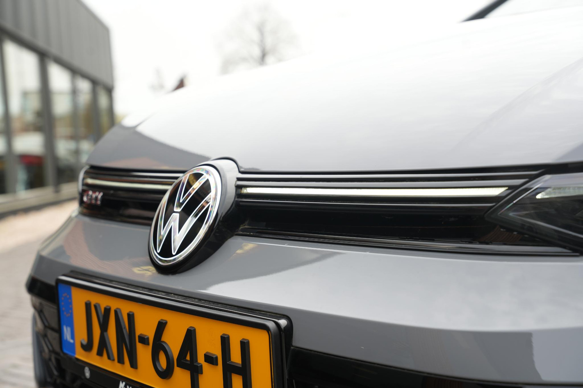 Volkswagen Golf 2.0 TSI GTI 2024 Moonstone grey (C2) 16