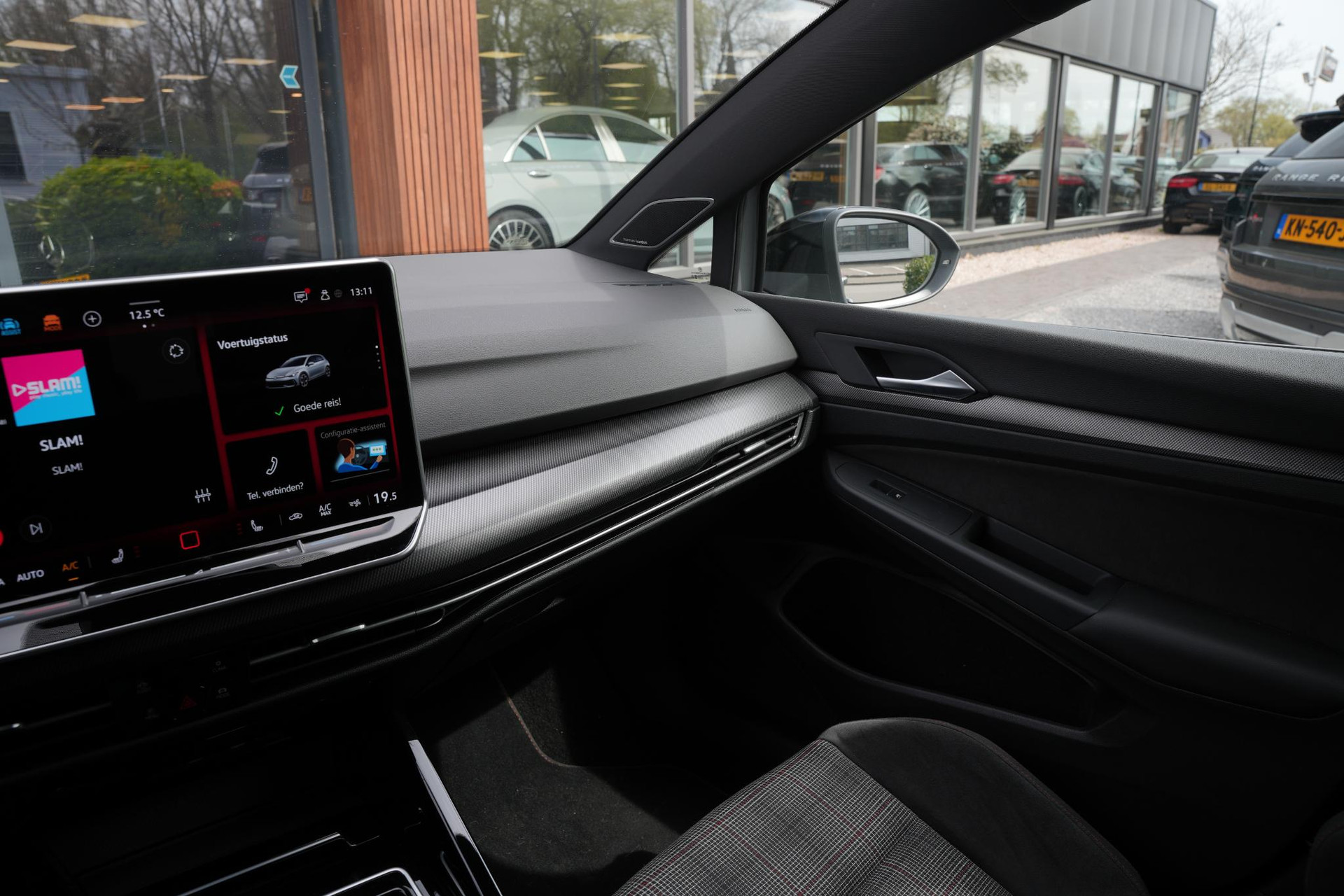 Volkswagen Golf 2.0 TSI GTI 2024 Moonstone grey (C2) 48