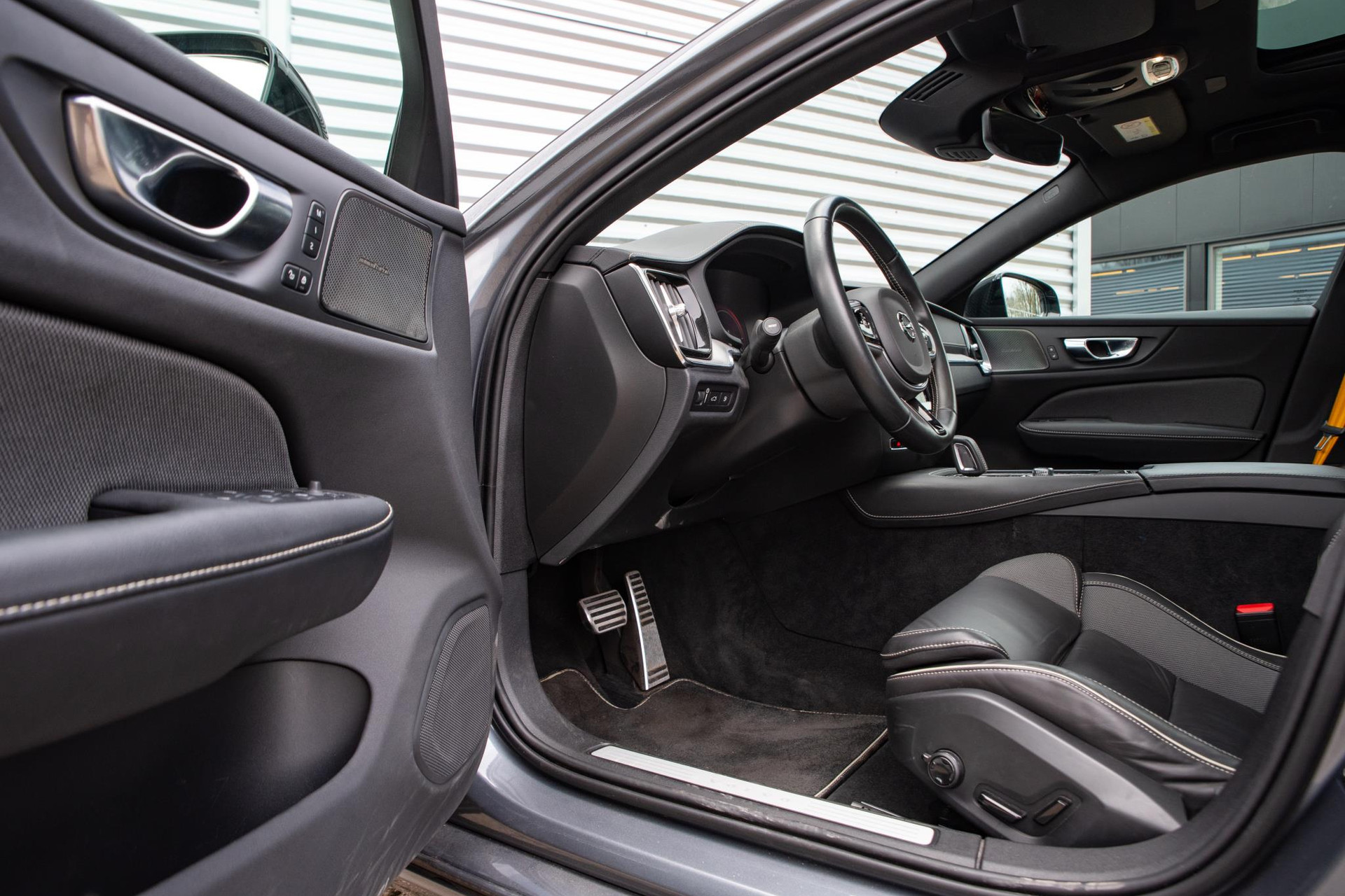 Volvo V60 2.0 T8 AWD Polestar Engineered 2021  12