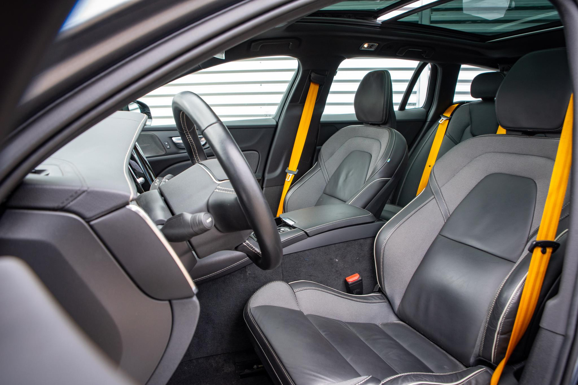 Volvo V60 2.0 T8 AWD Polestar Engineered 2021  2