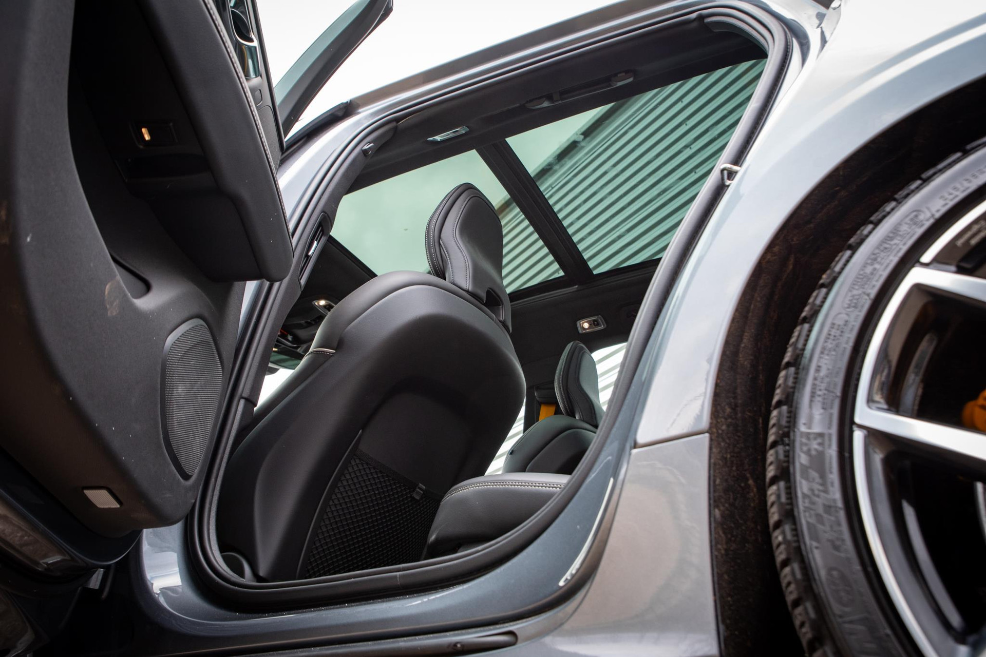 Volvo V60 2.0 T8 AWD Polestar Engineered 2021  32