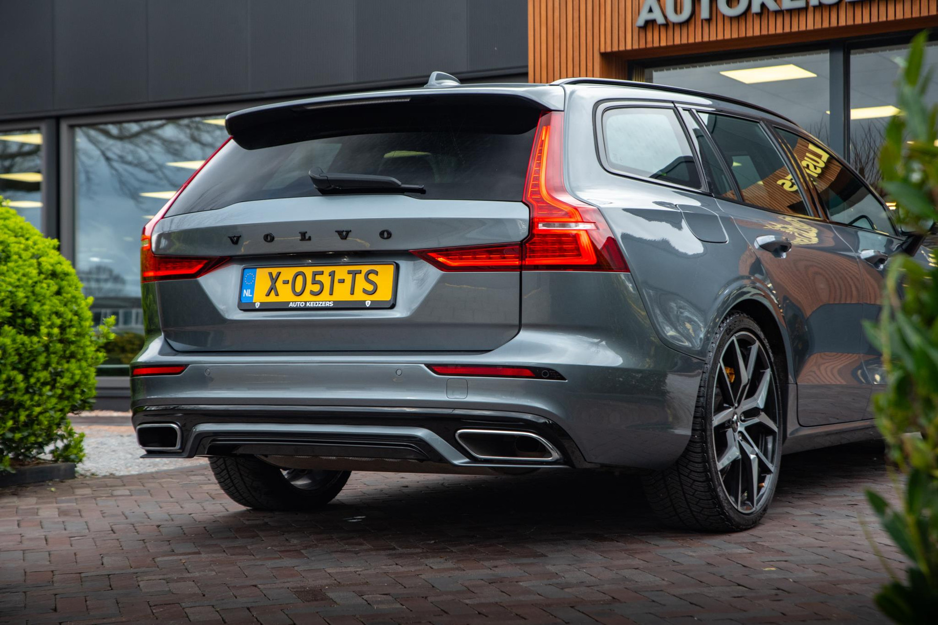 Volvo V60 2.0 T8 AWD Polestar Engineered 2021  8
