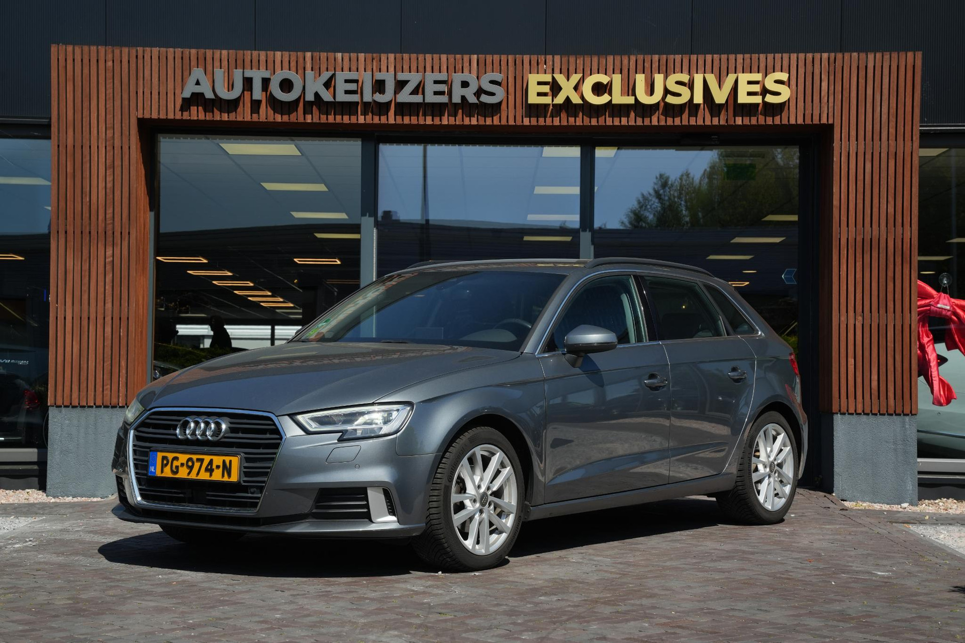 Audi A3 Sportback 1.4 TFSI CoD Design Pro Line Plus 2016 Monsoon grey metallic (0C) 9