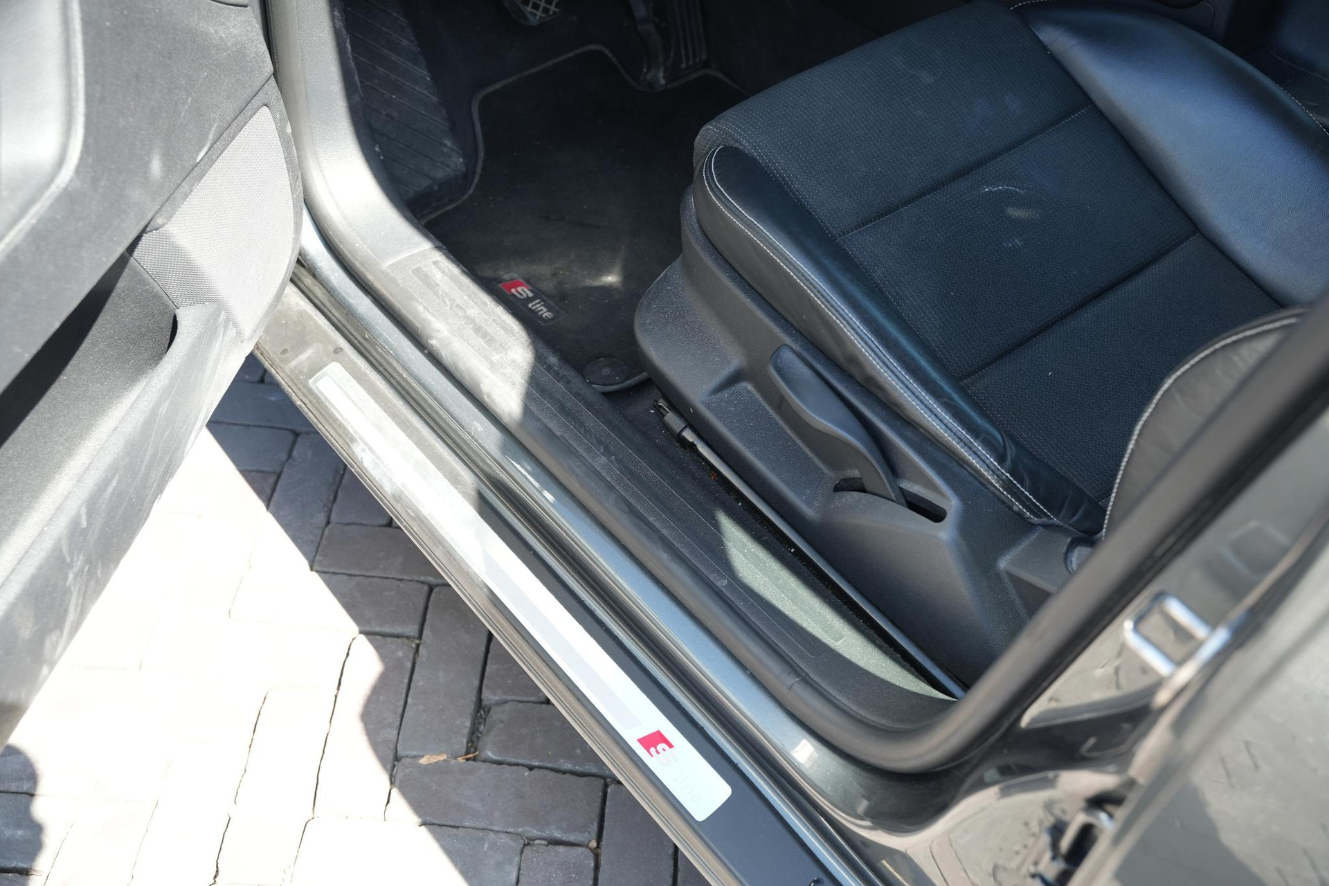 Audi A3 Sportback 1.4 TFSI S-edition 2009 Daytonagrijs pareleffect 30