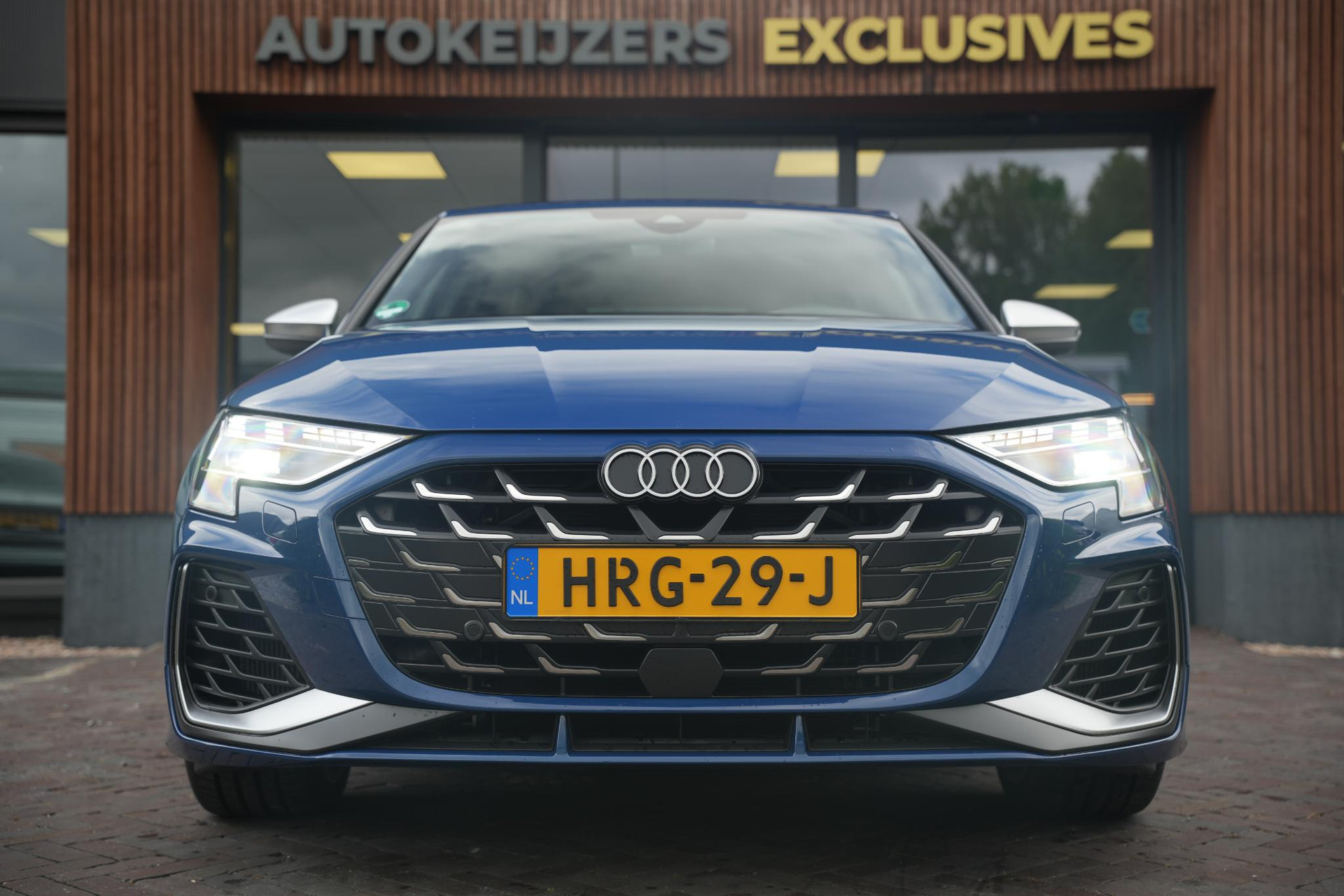 Audi A3 Sportback 2.0 TFSI S3 quattro 2024 Ascariblauw metallic 5