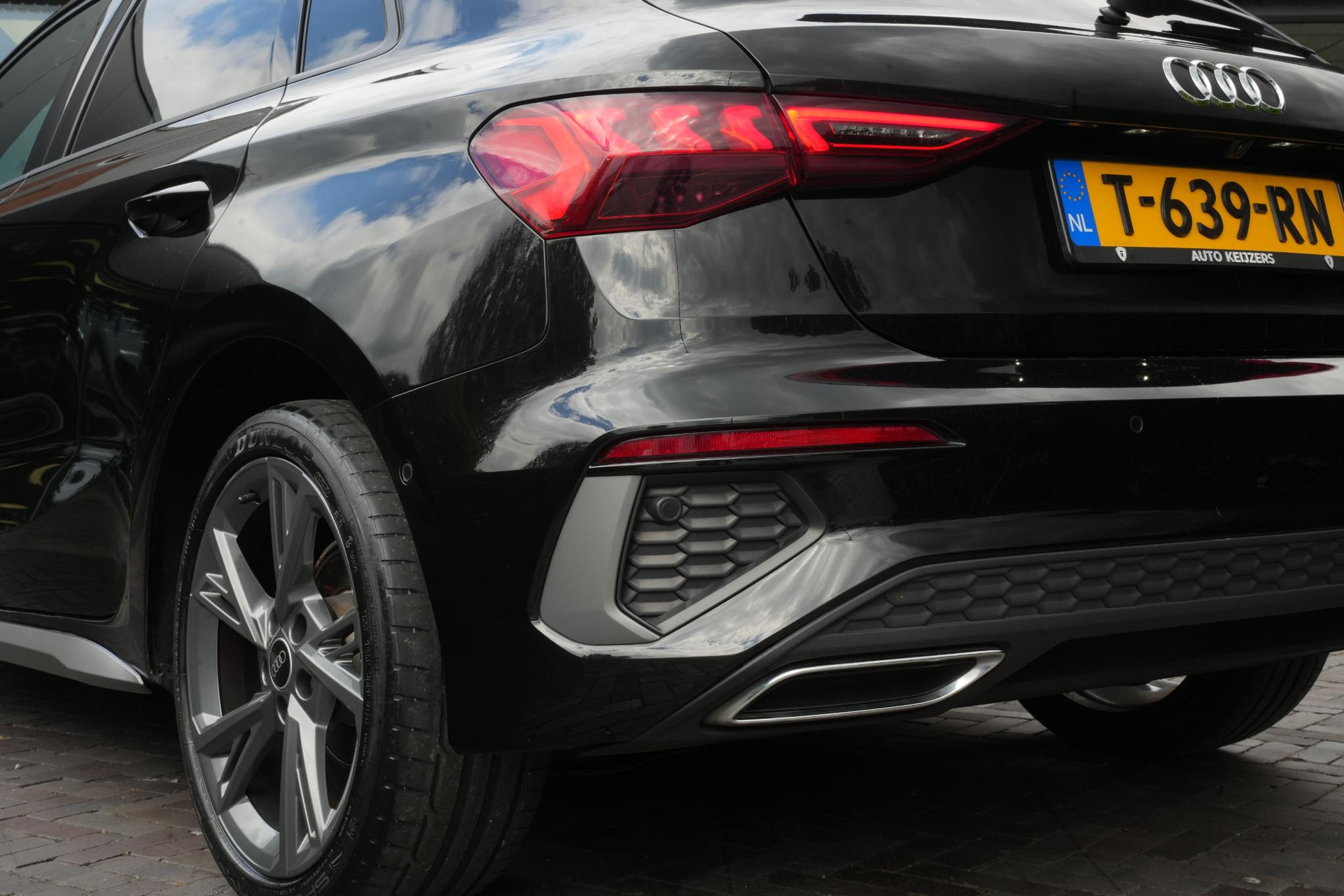 Audi A3 Sportback 40 TFSI e Business edition 2021 Mythoszwart metallic 12