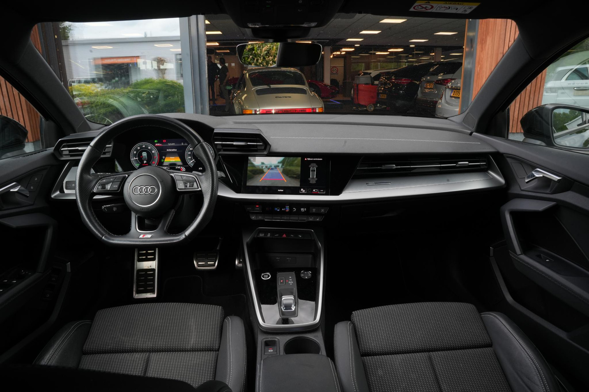 Audi A3 Sportback 40 TFSI e Business edition 2021 Mythoszwart metallic 20