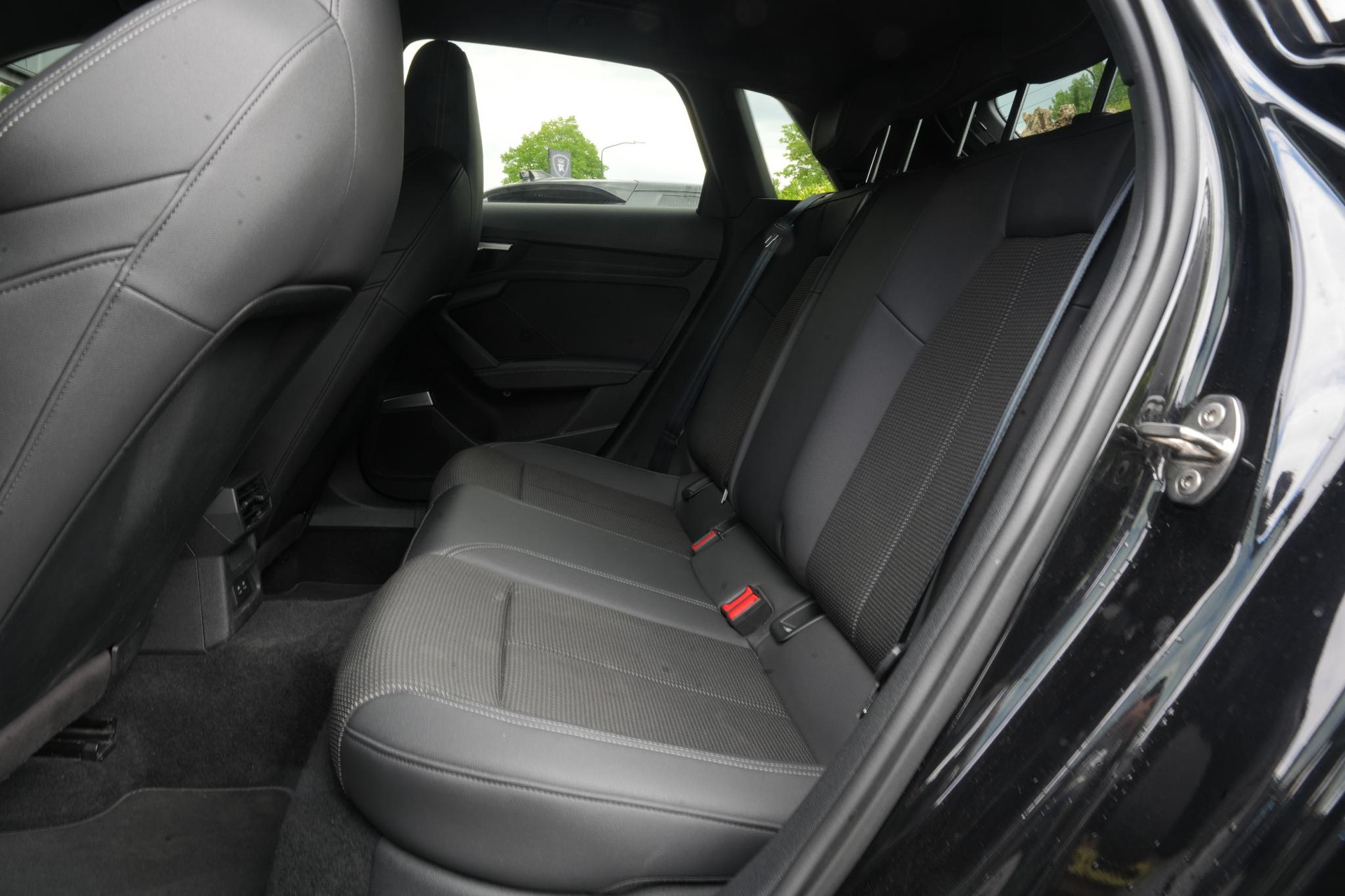 Audi A3 Sportback 40 TFSI e Business edition 2021 Mythoszwart metallic 25