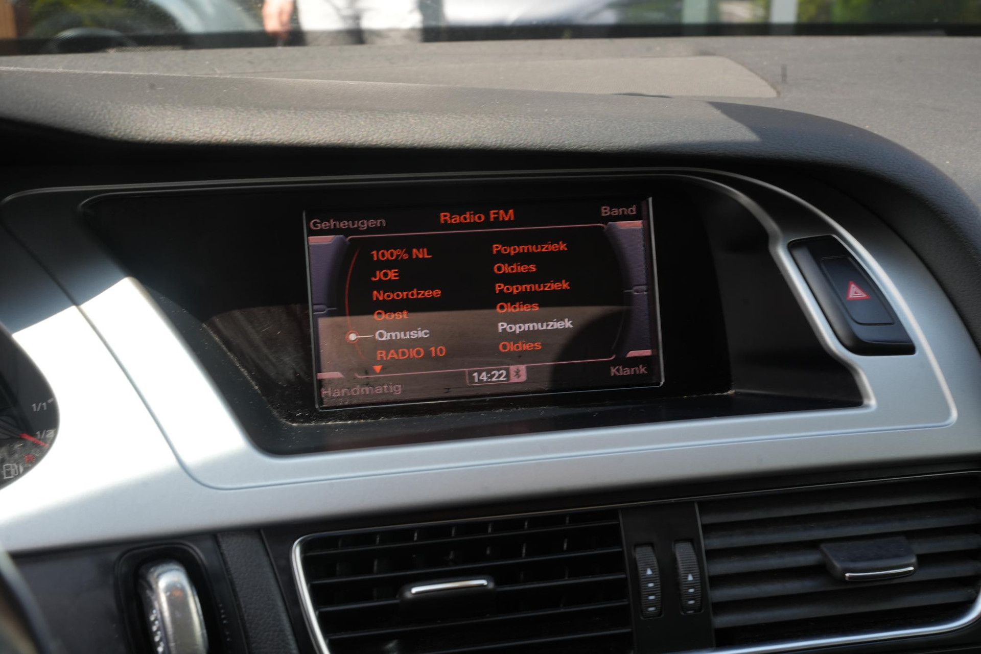 Audi A4 Limousine 1.8 TFSI Pro Line 2010 Quartzgrijs metallic 16