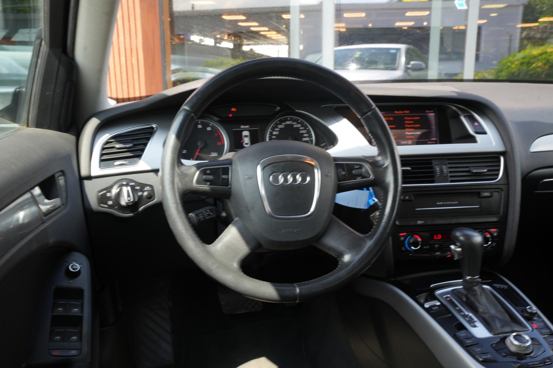 Audi A4 Limousine 1.8 TFSI Pro Line 2010 Quartzgrijs metallic 9