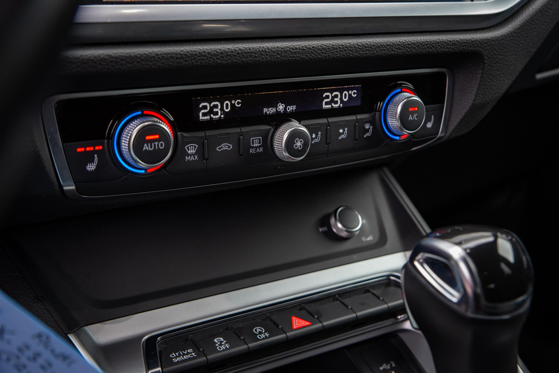 Audi Q3 35 TFSI 2019 Nanogrijs metallic 16