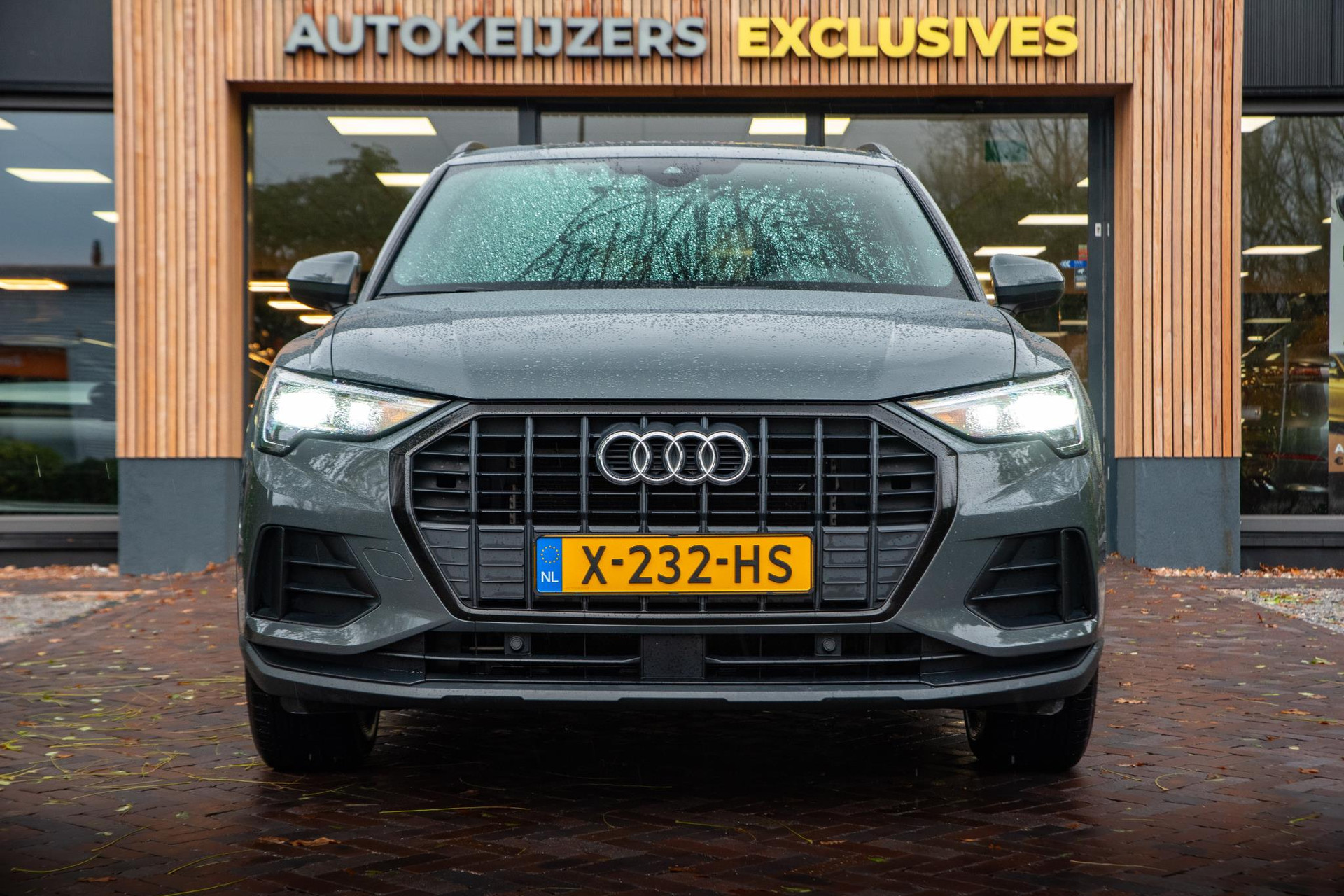 Audi Q3 35 TFSI 2019 Nanogrijs metallic 2