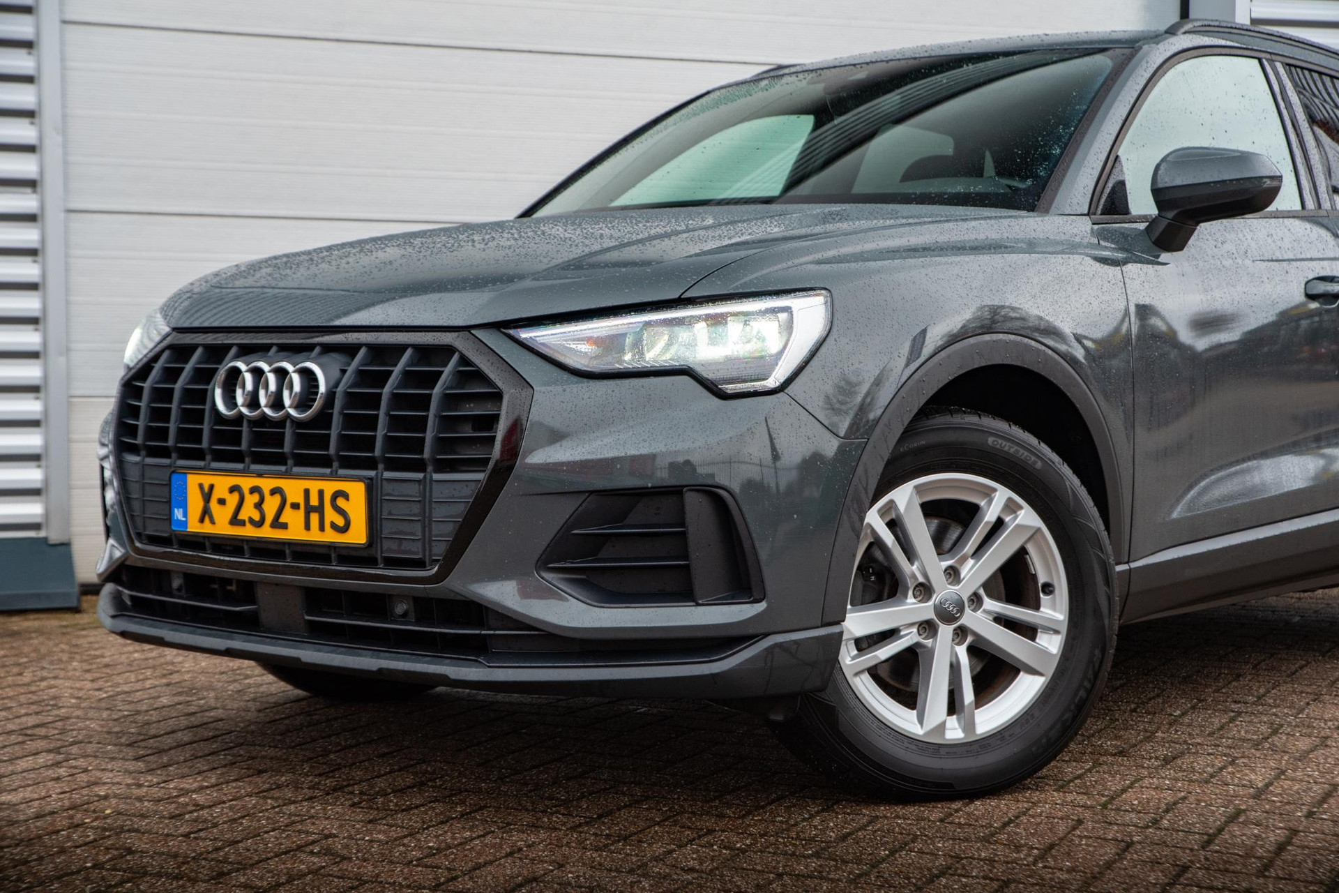 Audi Q3 35 TFSI 2019 Nanogrijs metallic 26