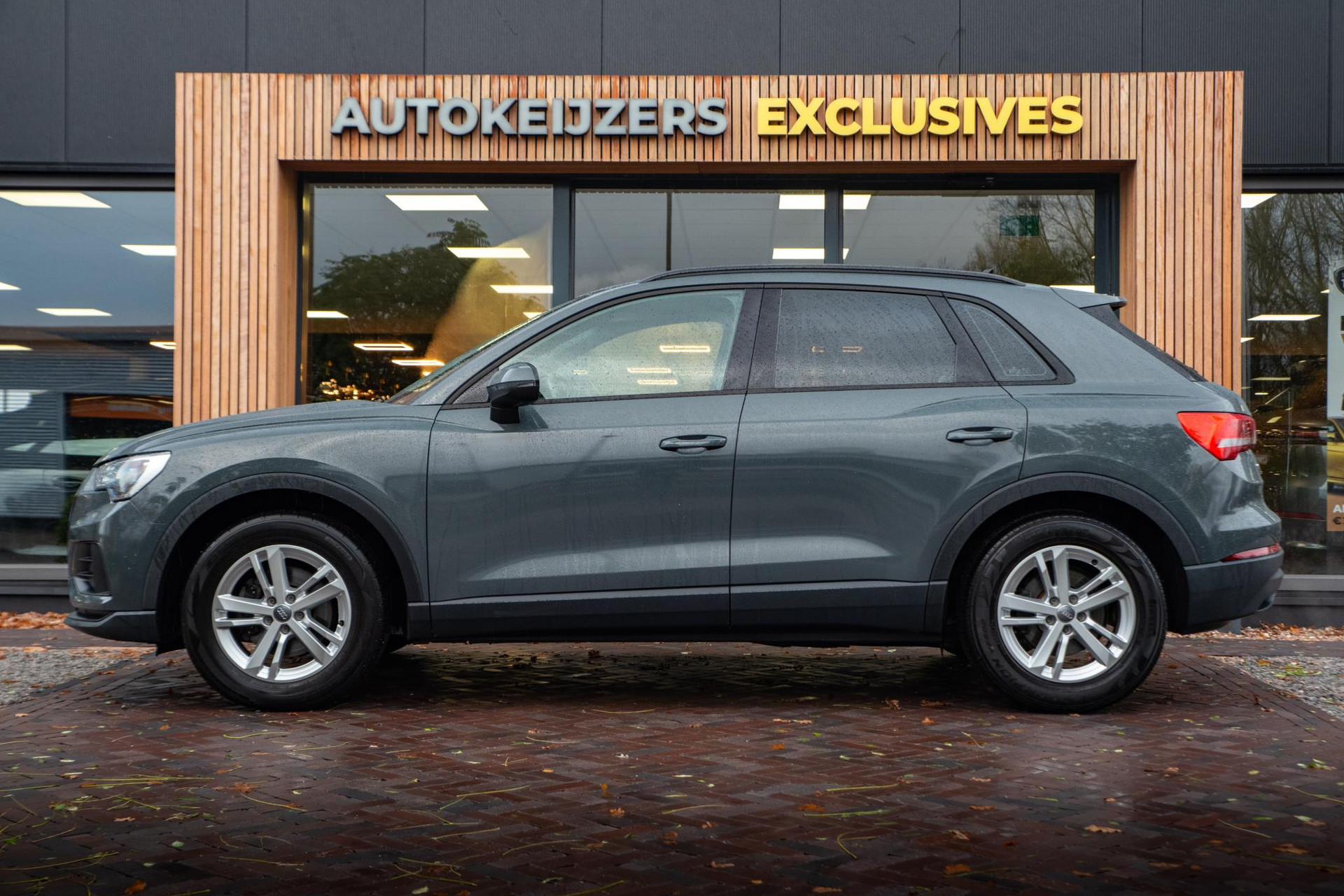 Audi Q3 35 TFSI 2019 Nanogrijs metallic 3