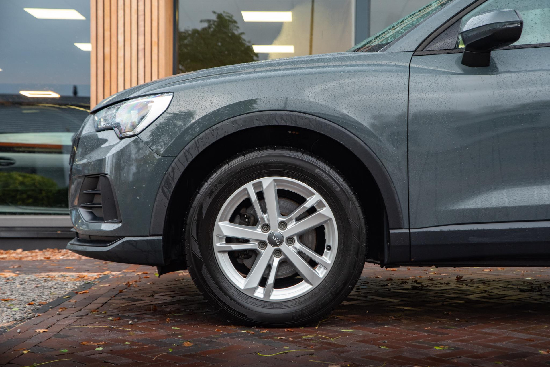 Audi Q3 35 TFSI 2019 Nanogrijs metallic 7