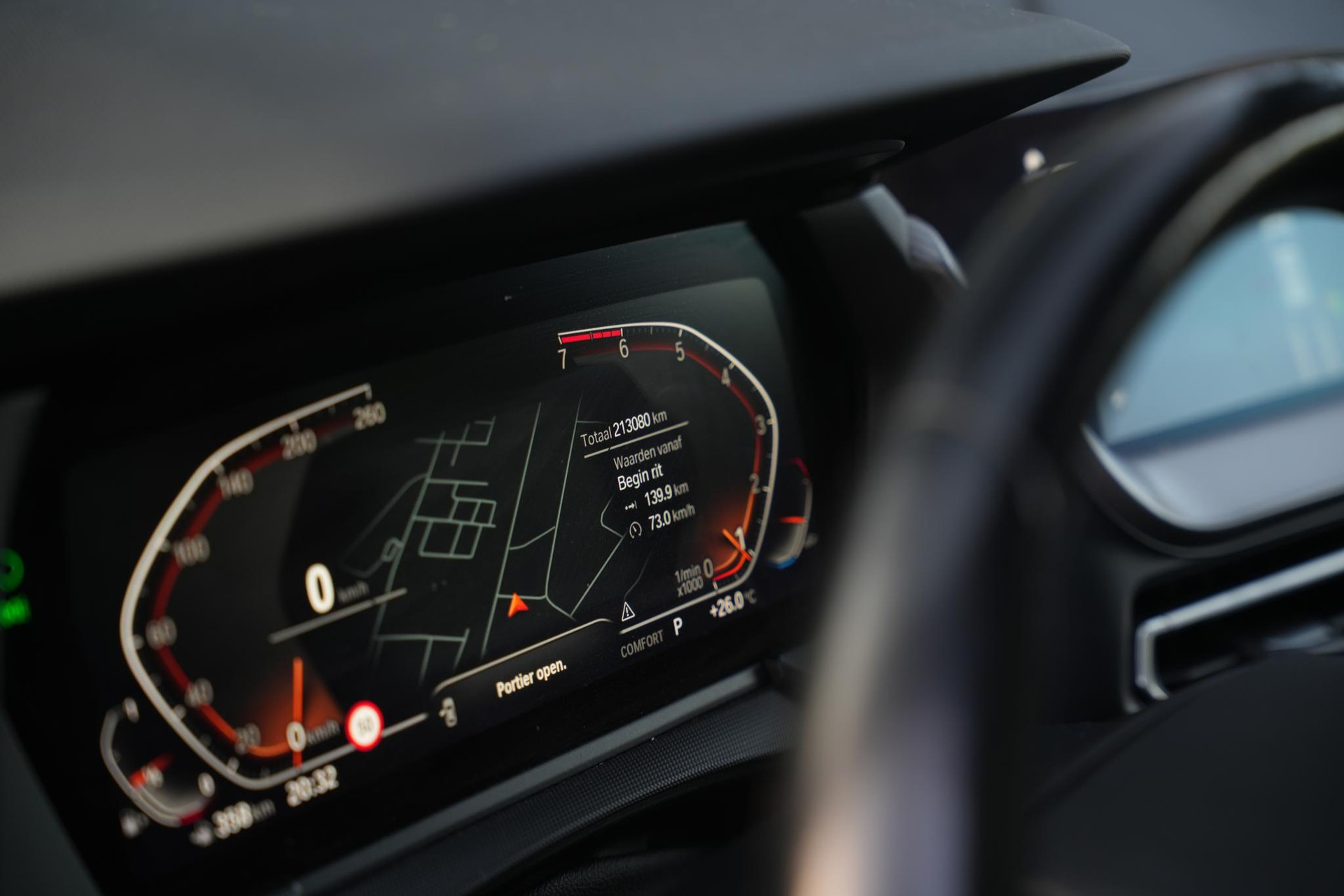 BMW 1-serie 118i Executive Edition 2020 Schwarz ii 20