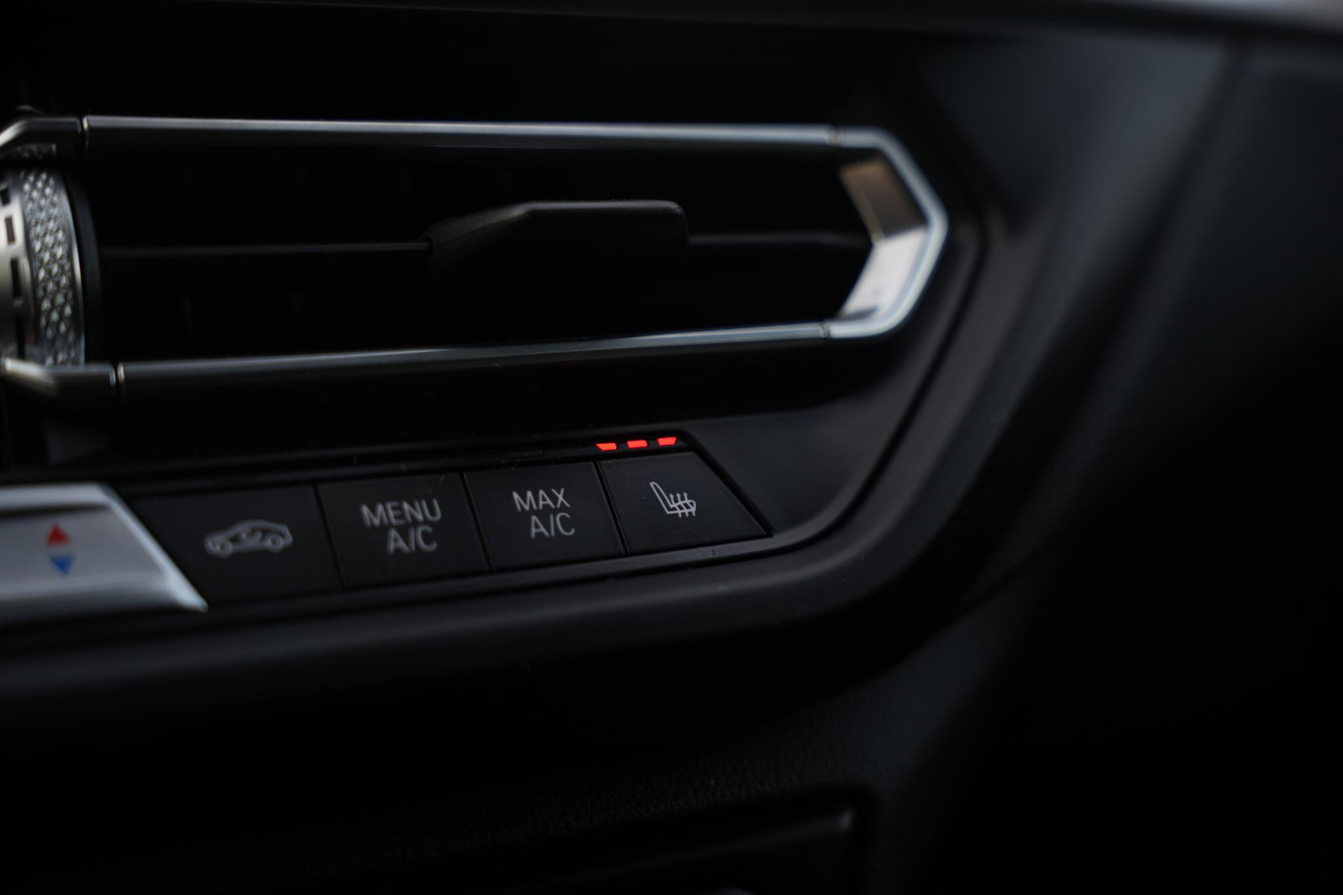 BMW 1-serie 118i Executive Edition 2020 Schwarz ii 25