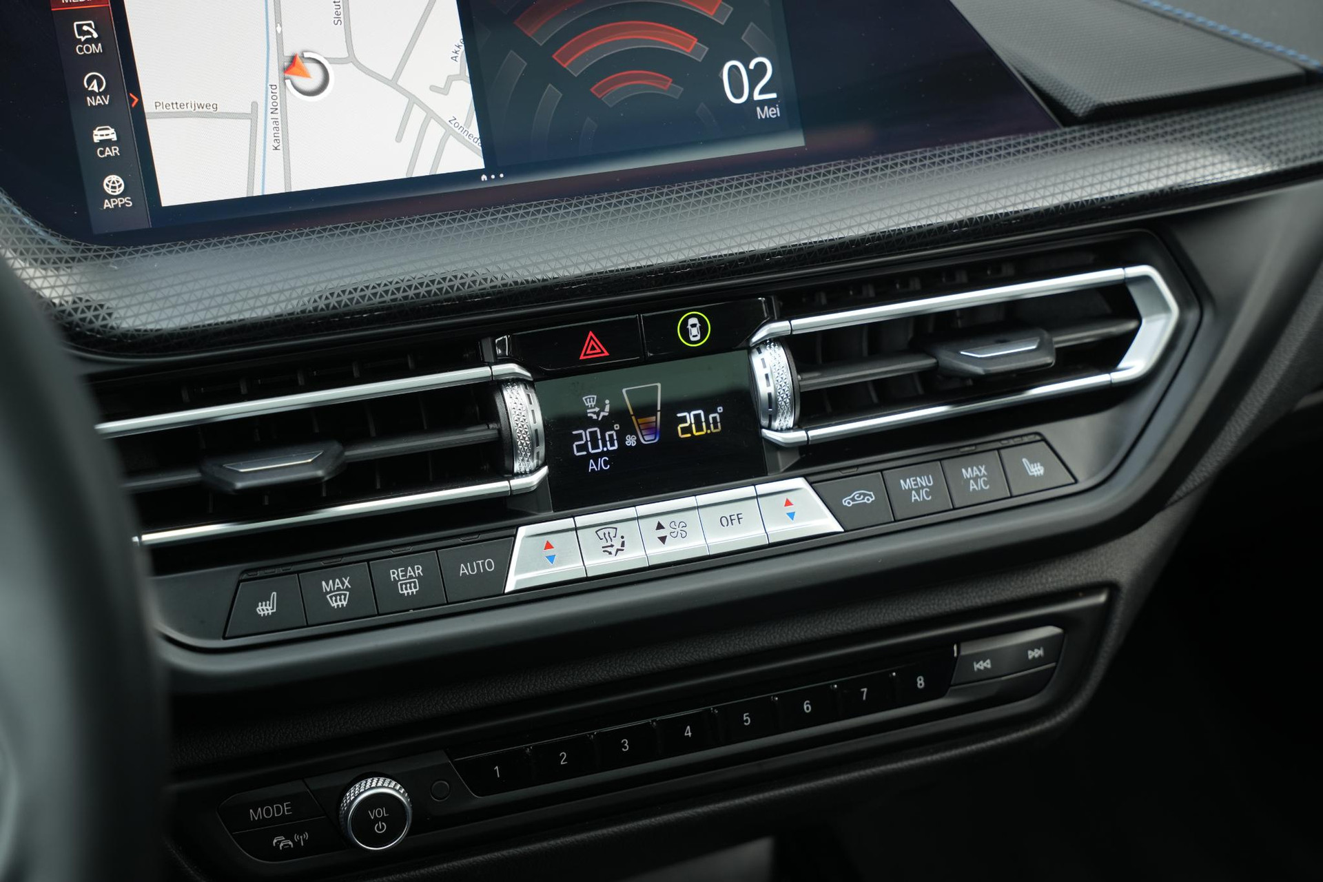 BMW 1-serie 118i High Executive 2020 Mineral-grau metallic (B39) 35