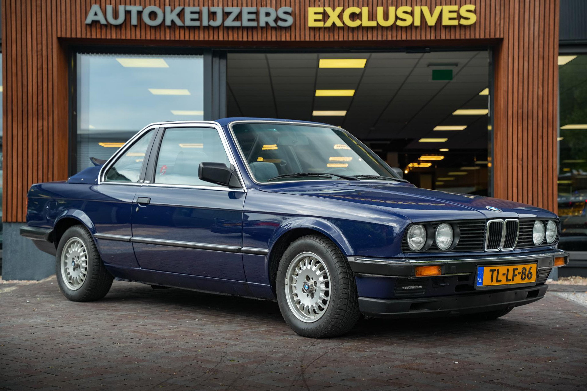 BMW 3 Serie Cabrio 320i Baur TC 1985  27