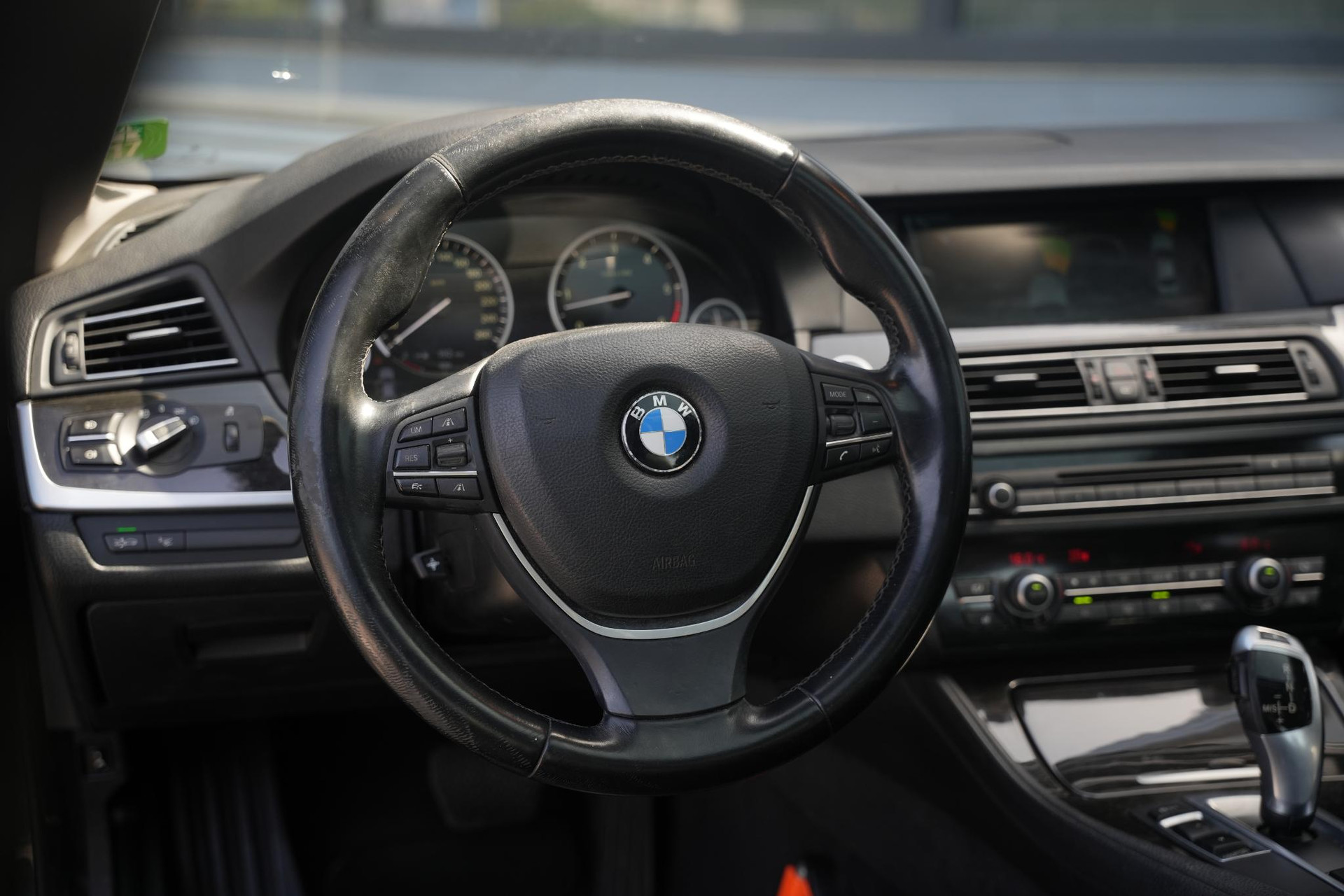 BMW 5 Serie 530d High Executive 2012  23