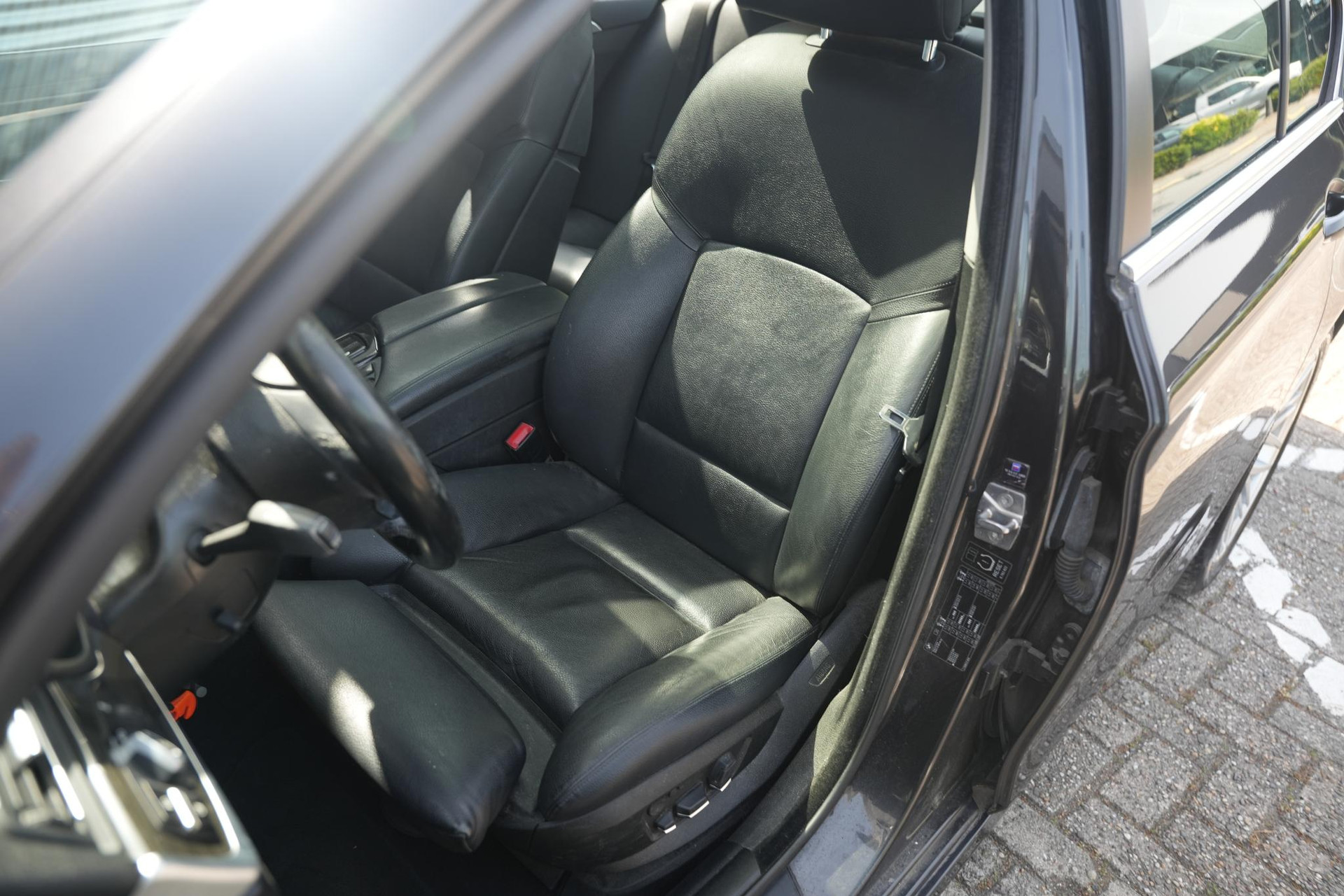 BMW 5 Serie 530d High Executive 2012  26
