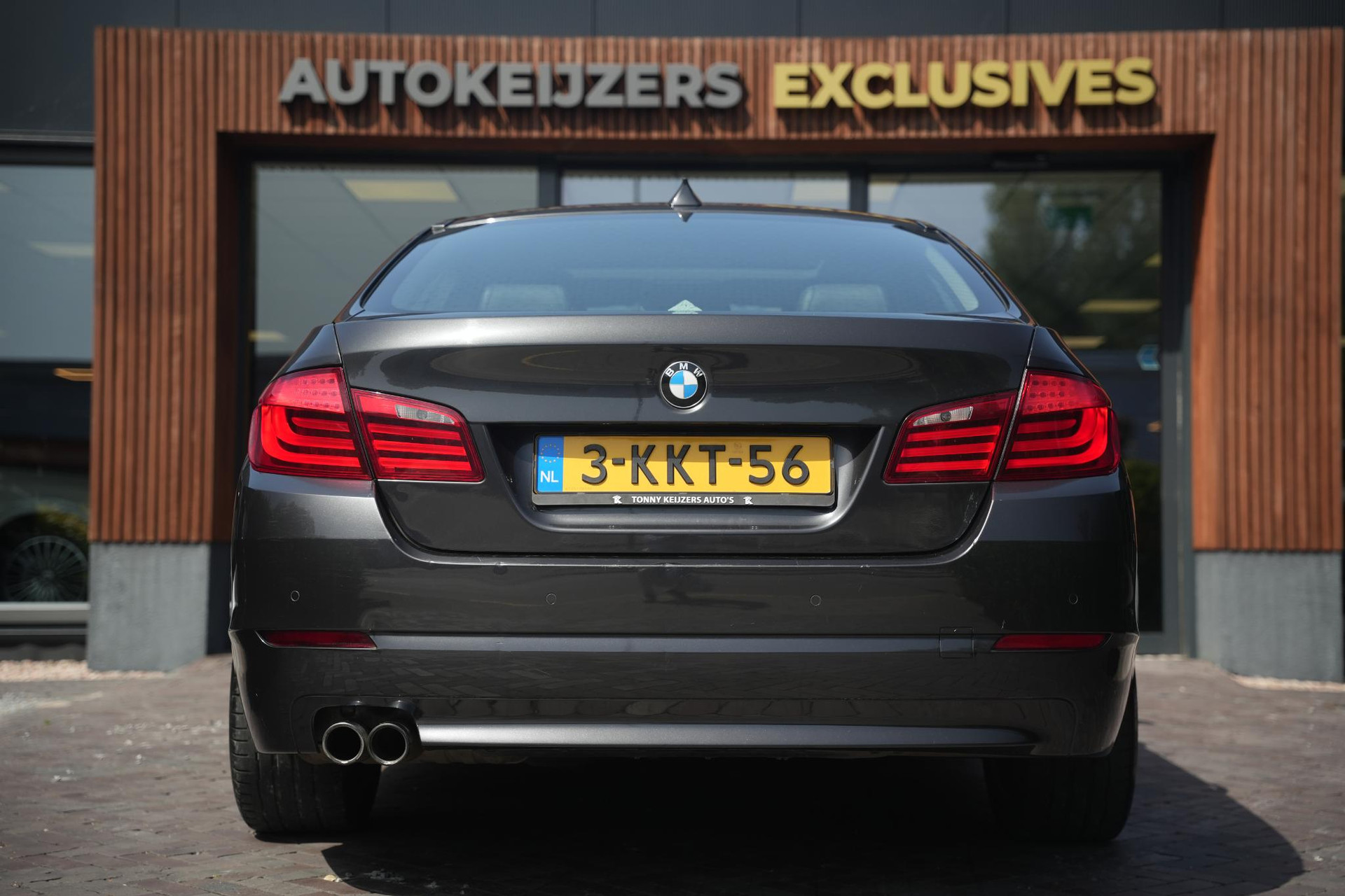BMW 5 Serie 530d High Executive 2012  9
