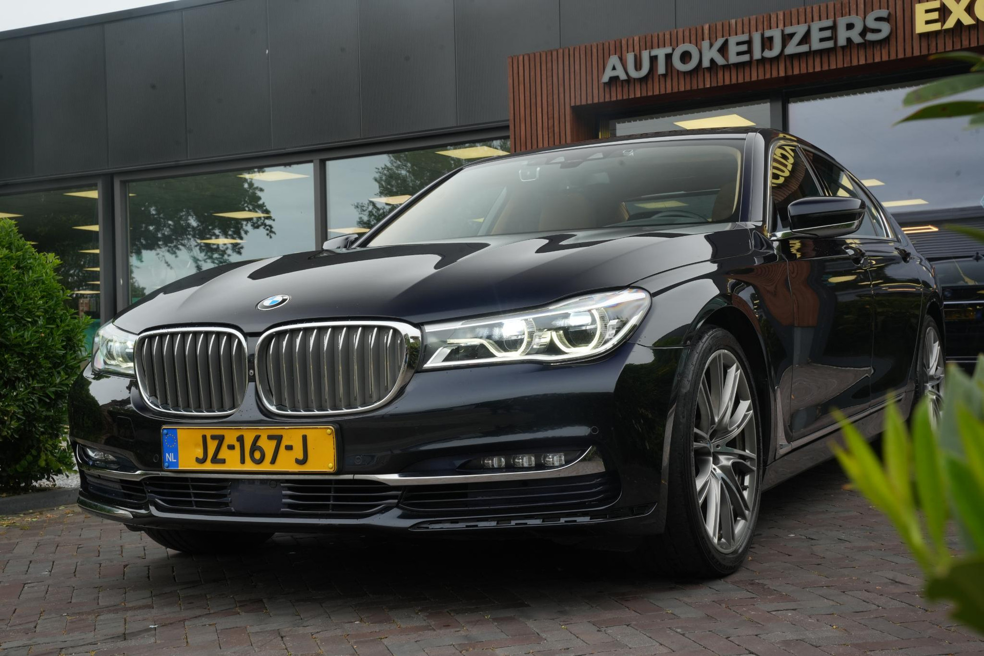 BMW 7 Serie 740i High Executive 2016 Azuritschwarz metallic 20