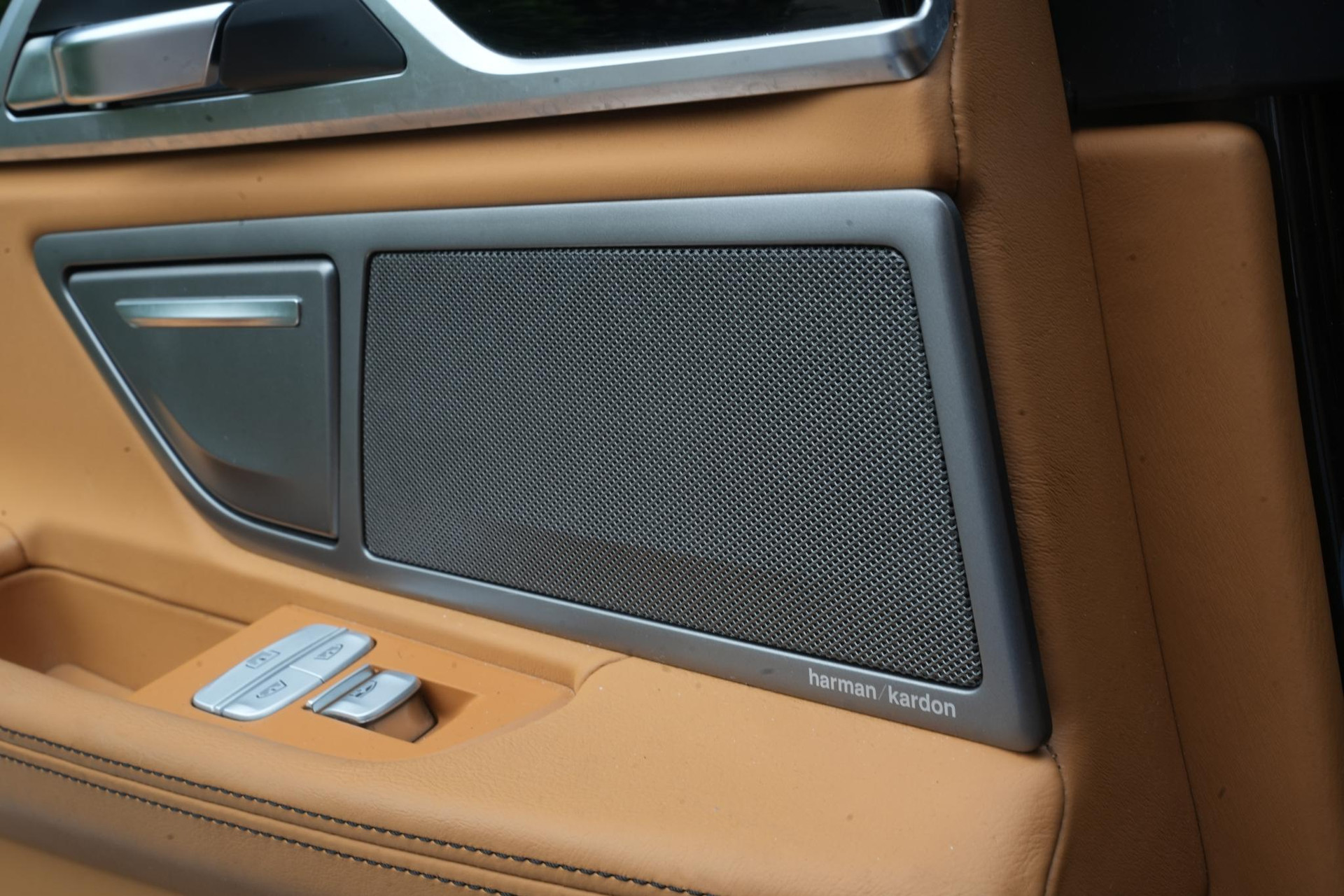 BMW 7 Serie 740i High Executive 2016 Azuritschwarz metallic 27