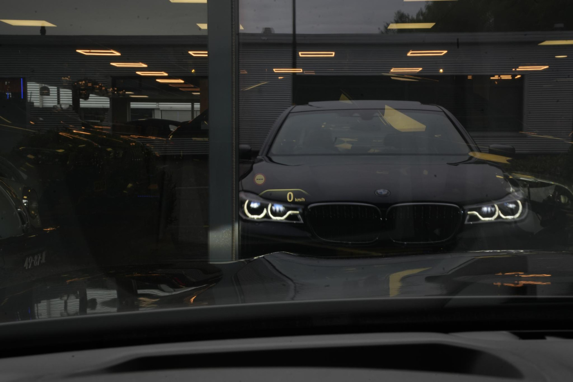 BMW 7 Serie 740i High Executive 2016 Azuritschwarz metallic 43